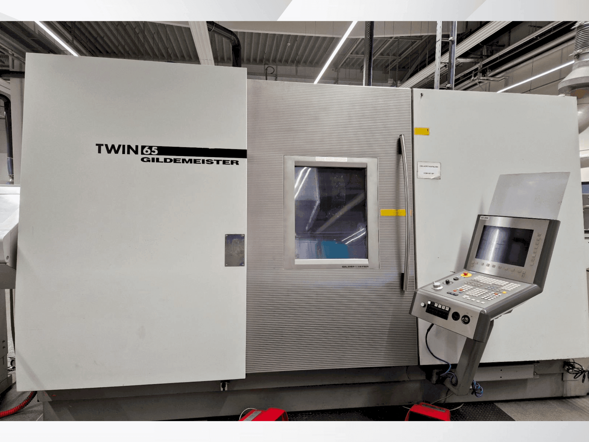 A Gildemeister TWIN 65 (2004)  gép elölnézete