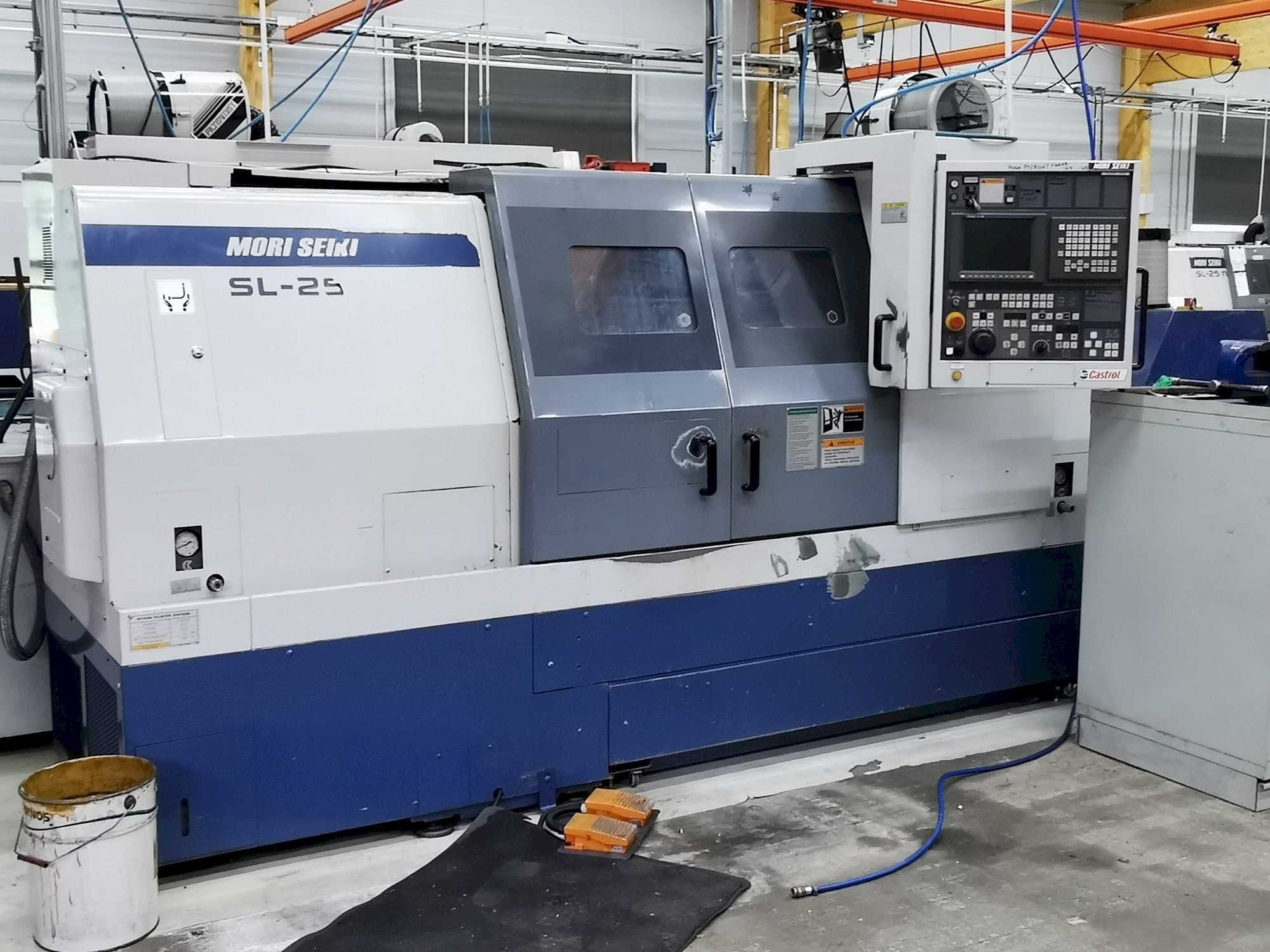 A MORI SEIKI SL-250 BMY  gép elölnézete
