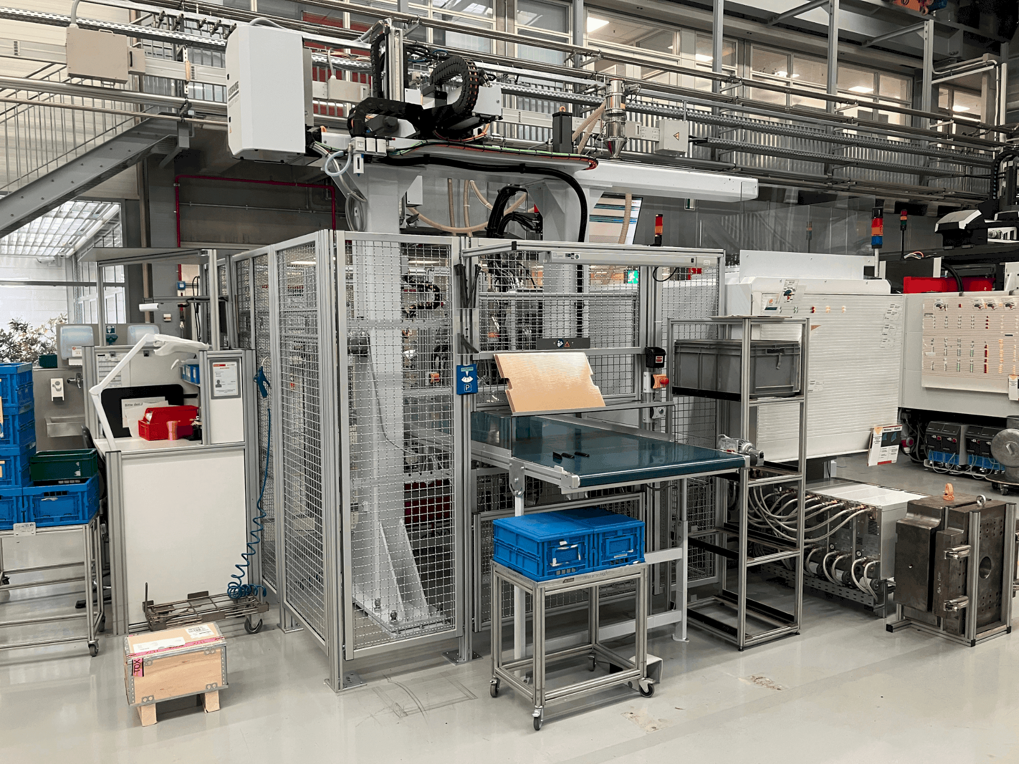 A Arburg Allrounder 520 S 1600-400/170  gép elölnézete