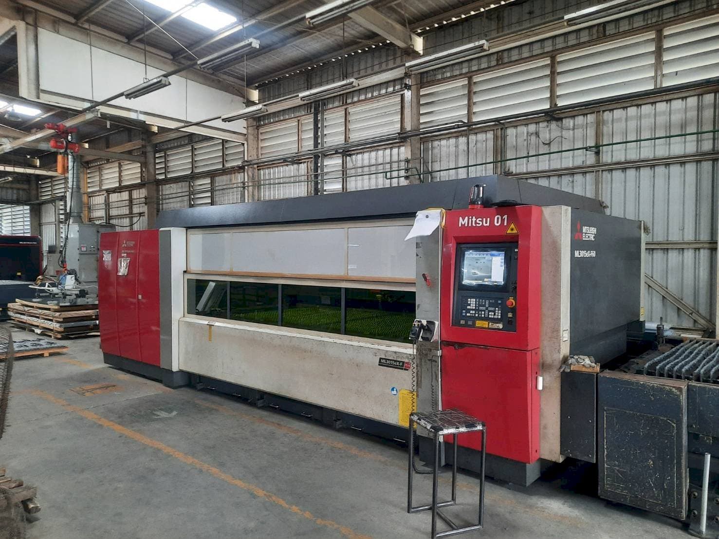 A Mitsubishi ML3015eX F60  gép elölnézete