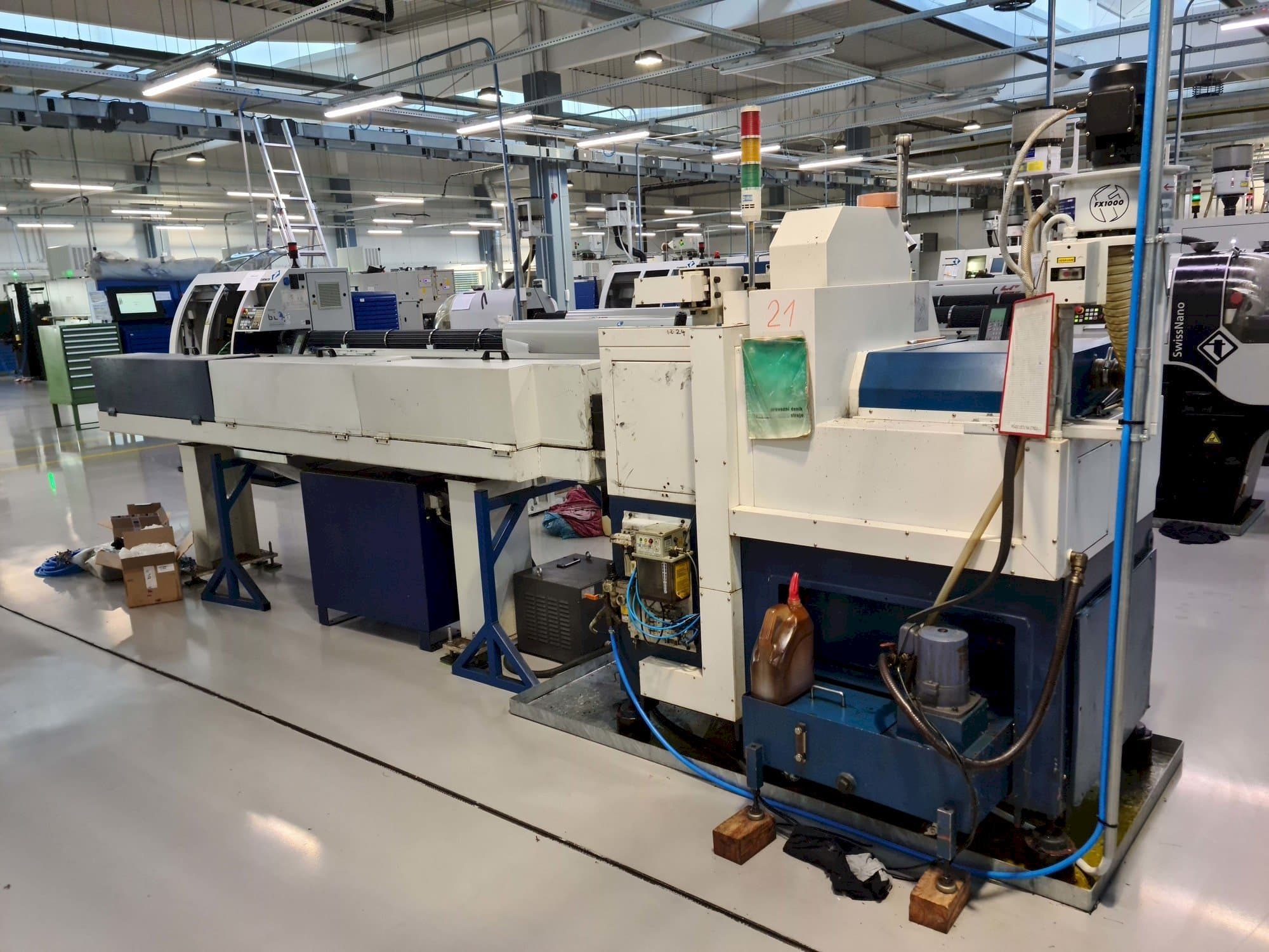 A KMT Speed 12  gép elölnézete