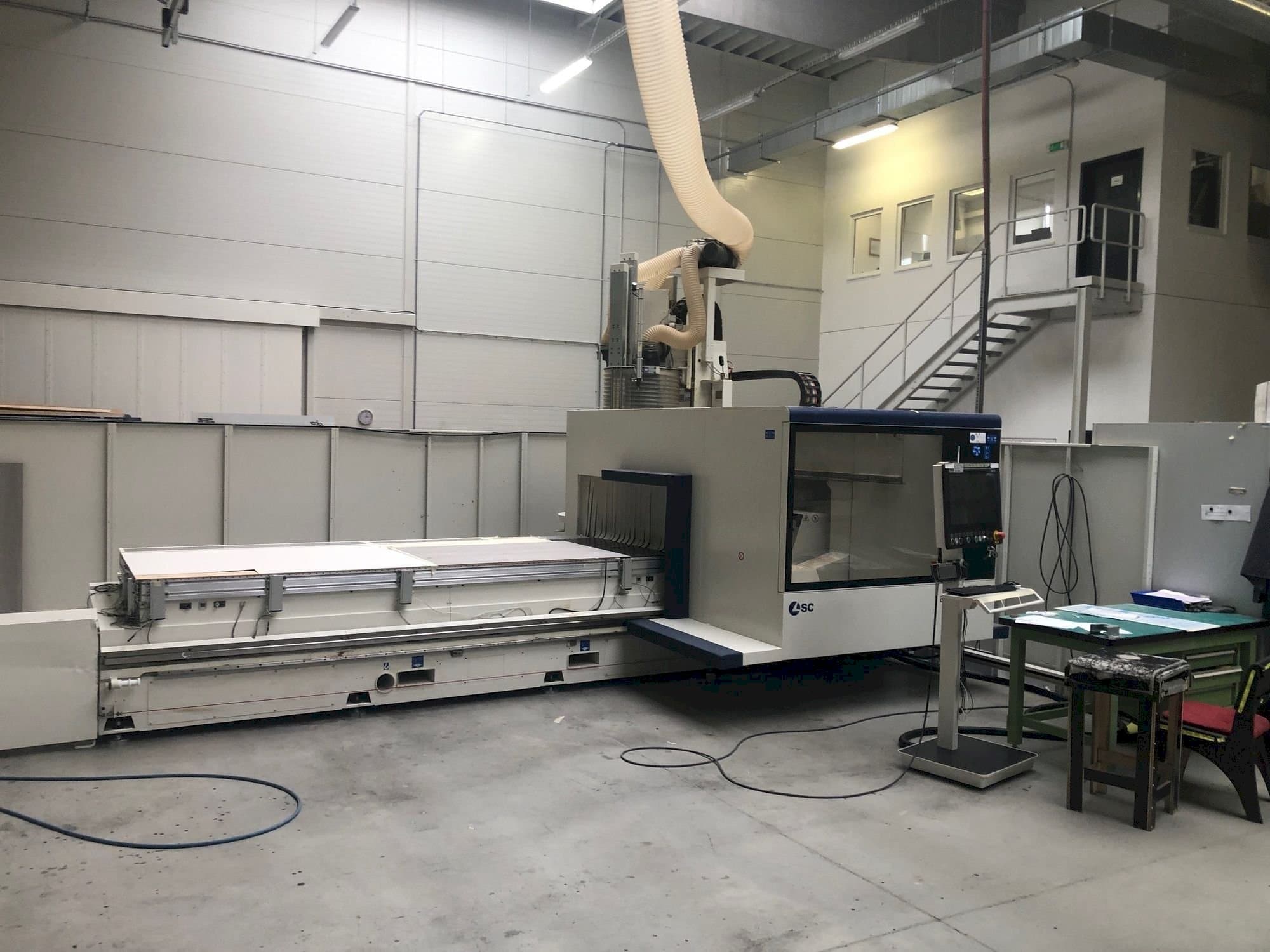 A SCM ACCORD 50 FX-M  gép elölnézete