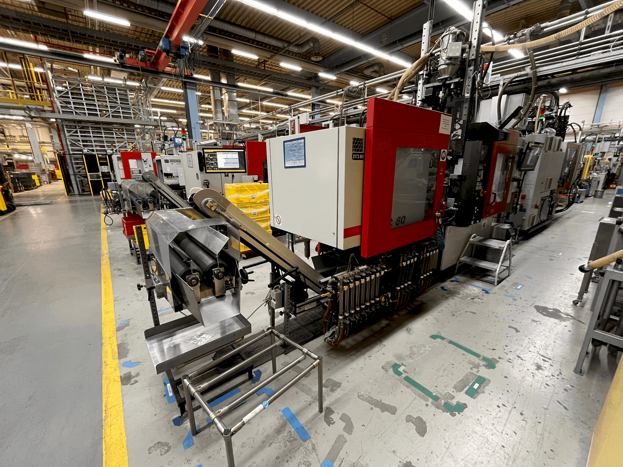 A FERROMATIK K-TEC 60 S  gép elölnézete