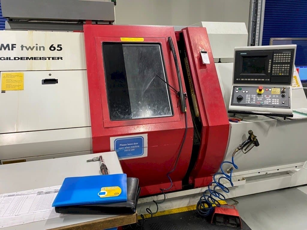 A Gildemeister MF twin 65 gép elölnézete