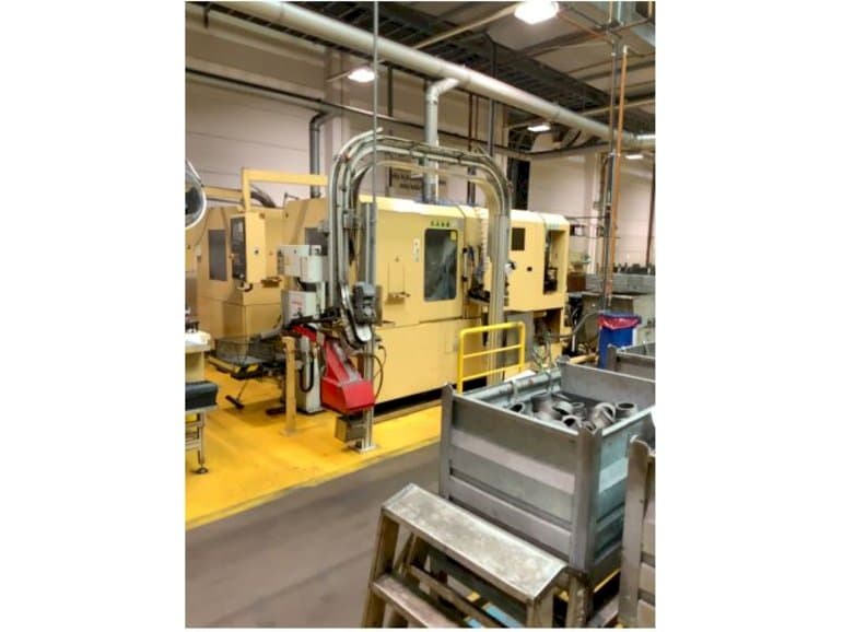 A TAJMAC-ZPS SAL 100/4  gép elölnézete