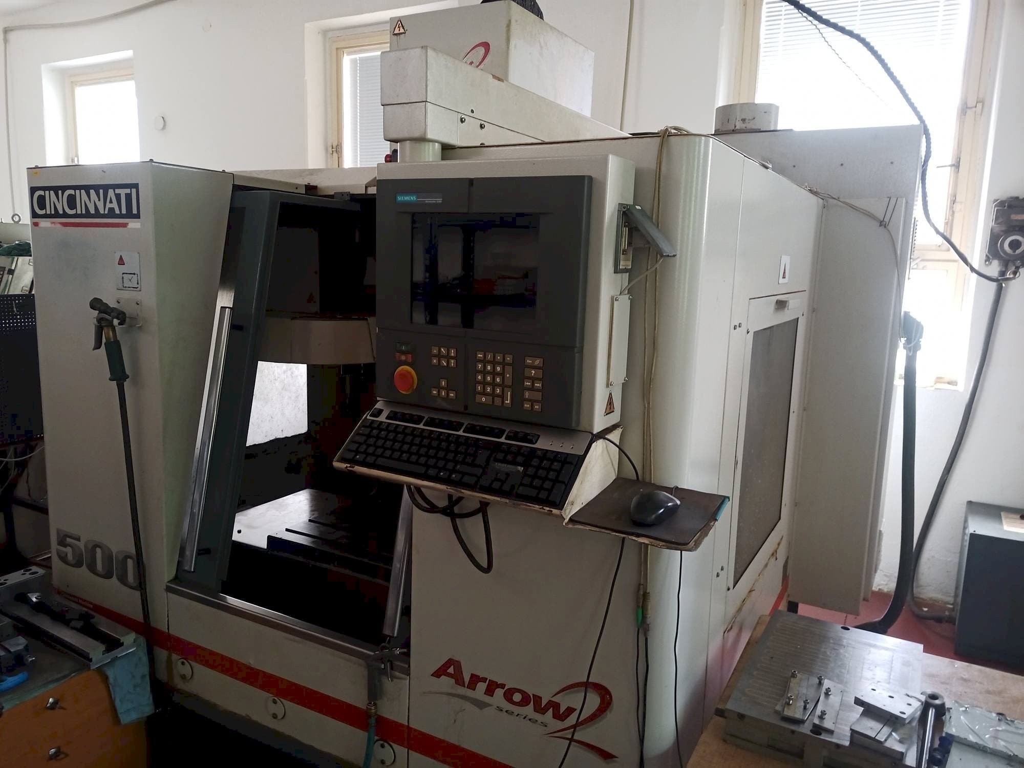 A Cincinnati Arrow 2  gép elölnézete