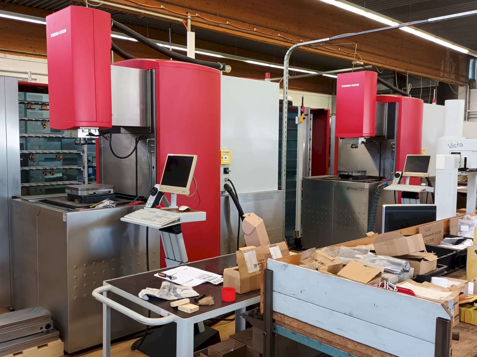 A Zimmer+Kreim Genius 700  gép elölnézete