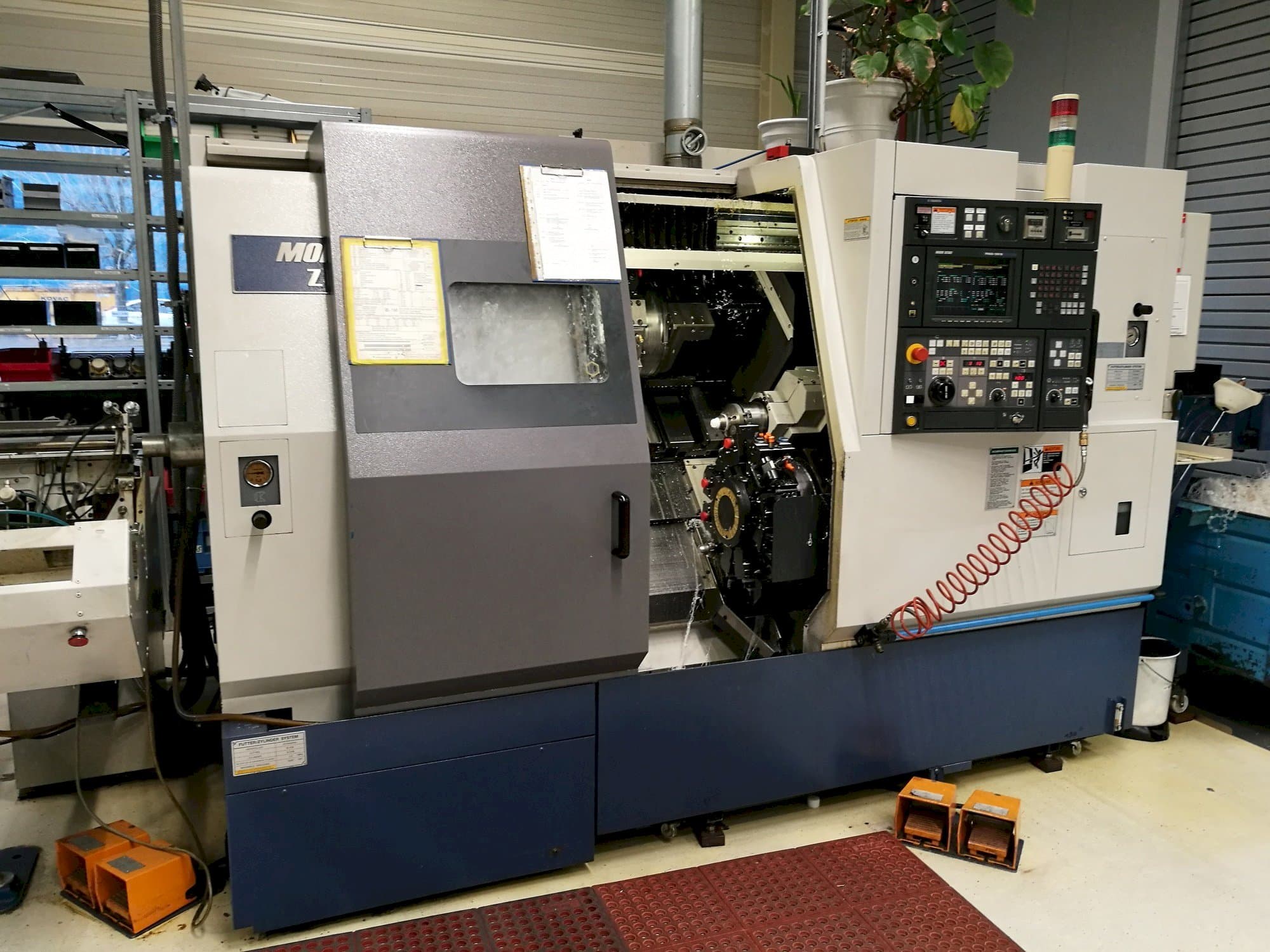 A MORI SEIKI ZL 150 MSC  gép elölnézete