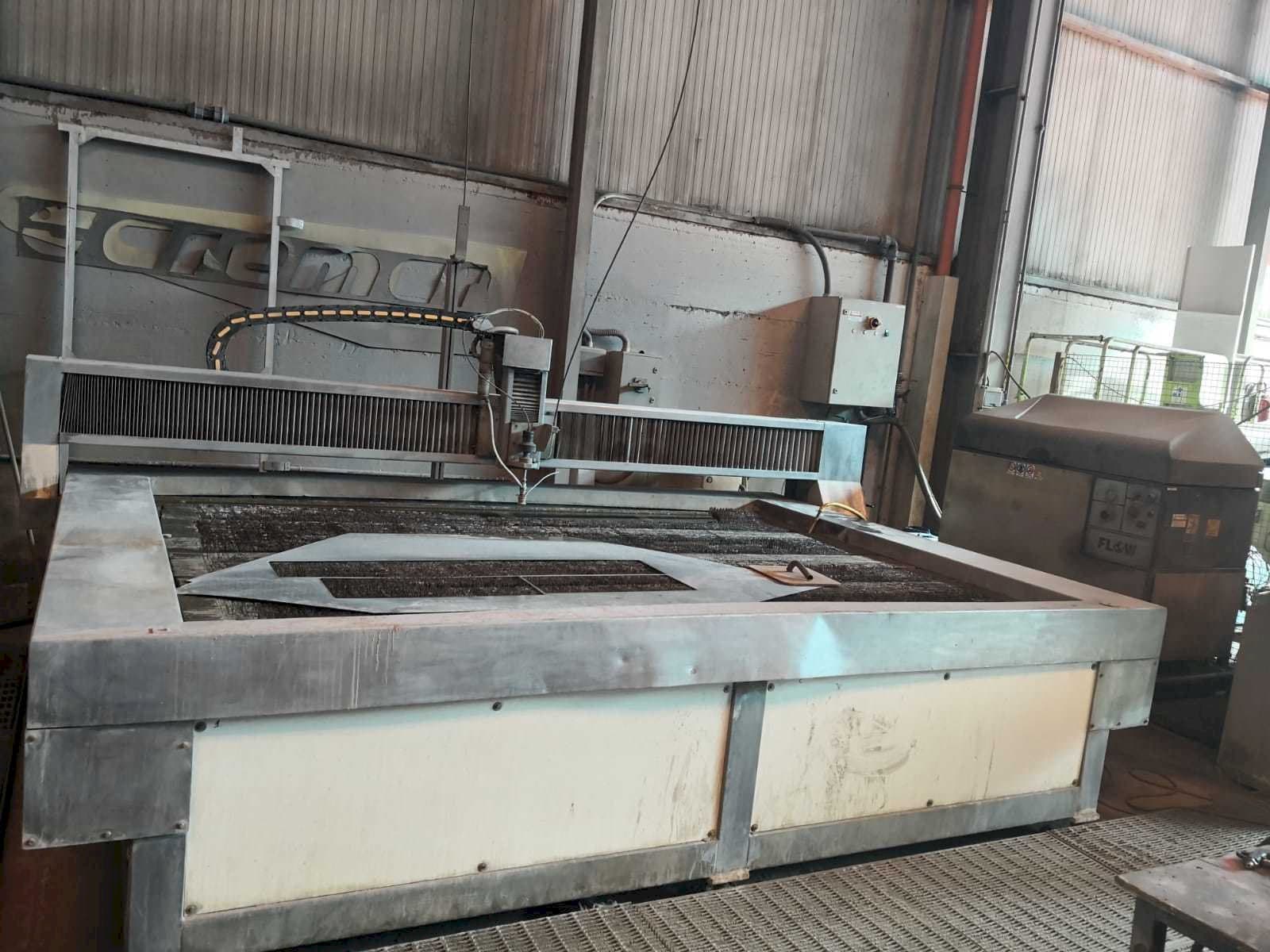 A Flow 7xs 55  gép elölnézete