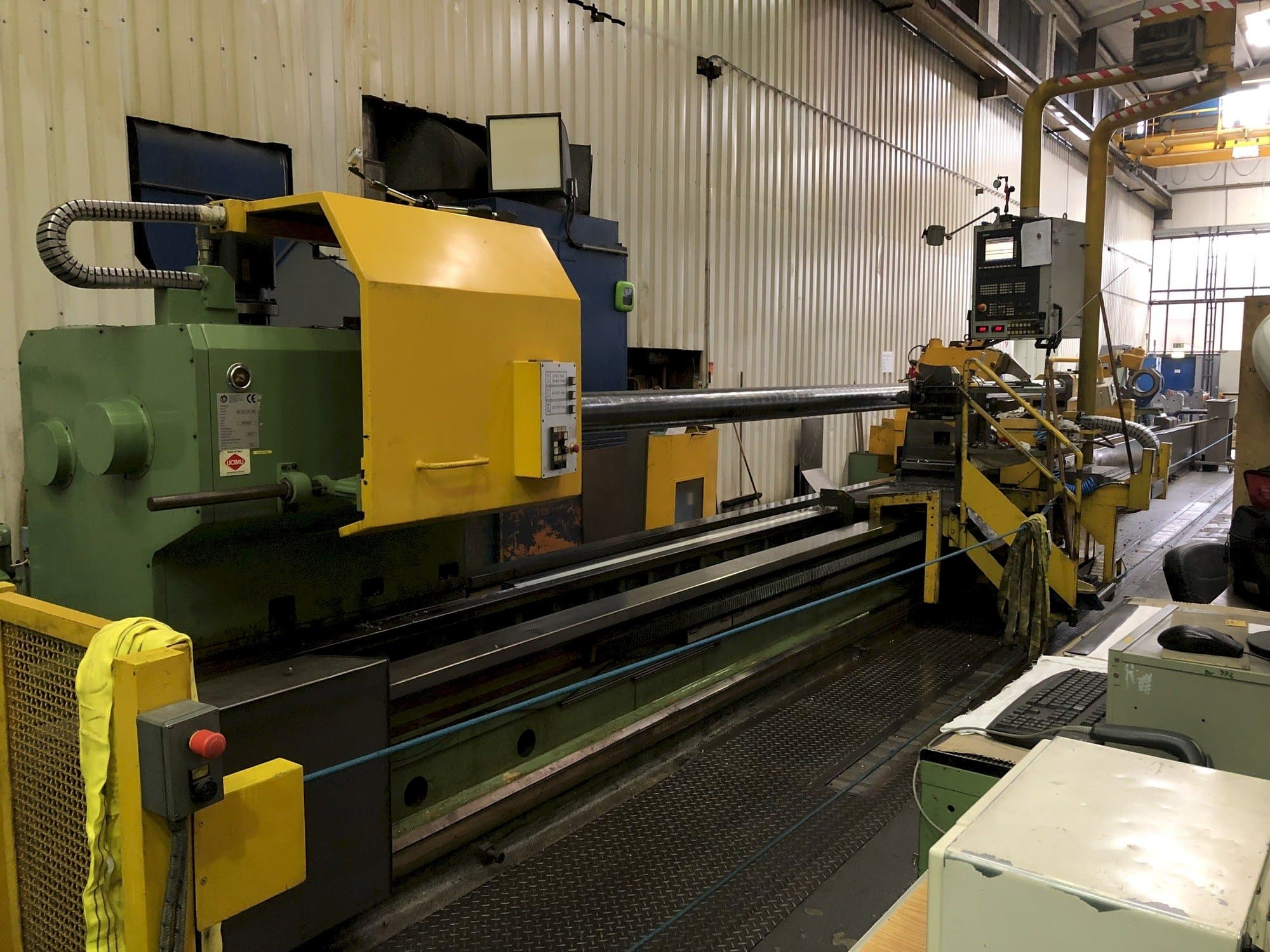 A Tacchi Giacomo HD3 SERIE 105 L CNC  gép elölnézete