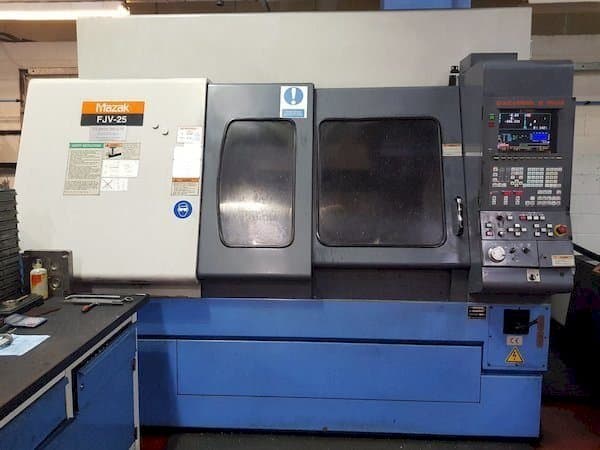 A Mazak FJV-25  gép elölnézete