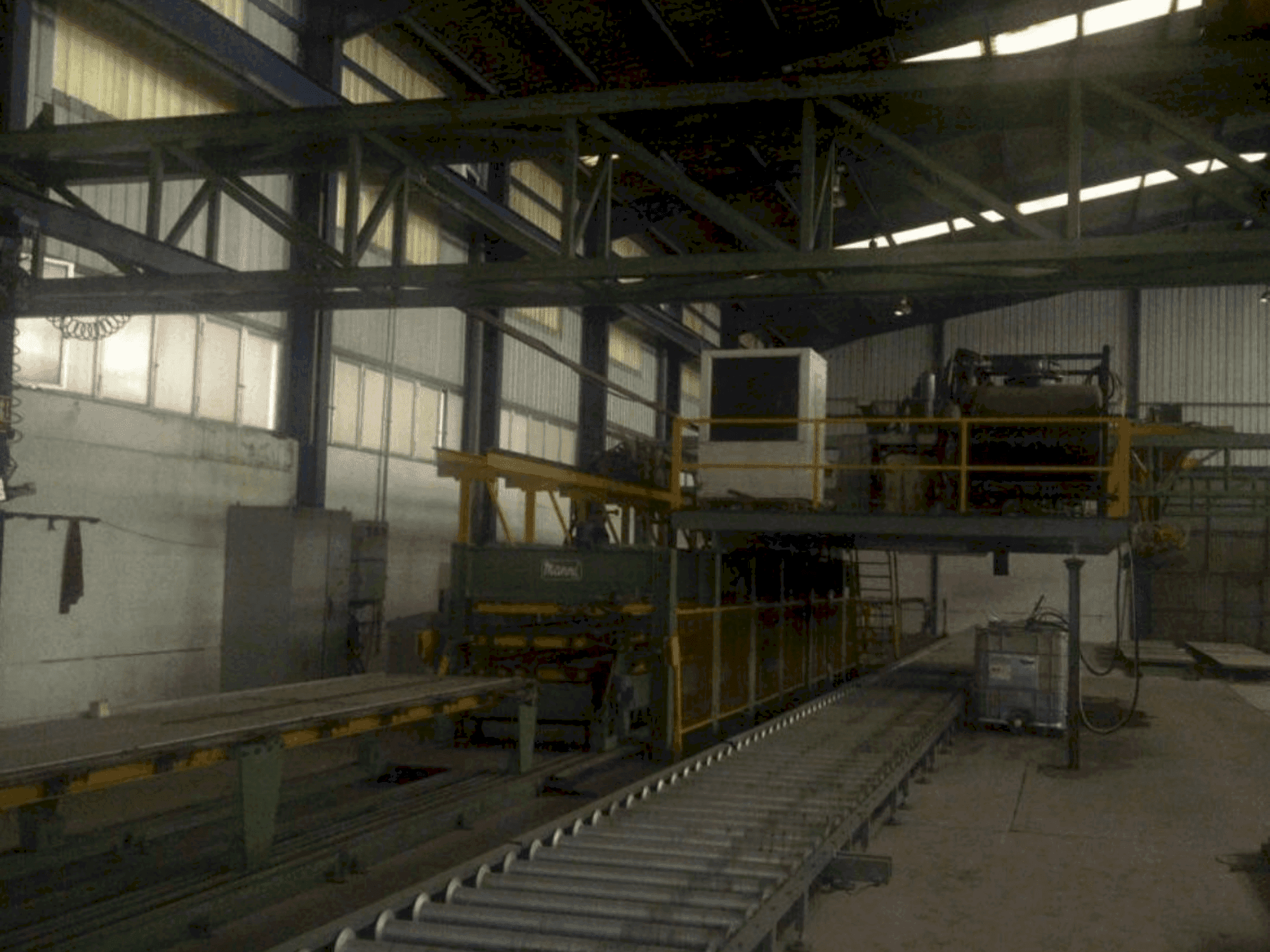 A MANNI Sandwich Panel Production Line  gép elölnézete