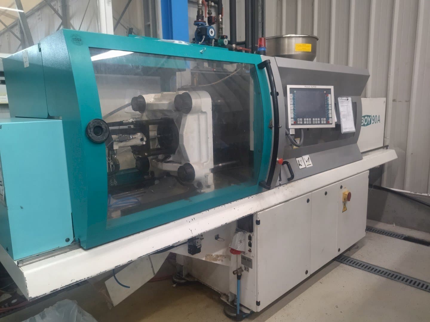 A BOY 90A  gép elölnézete