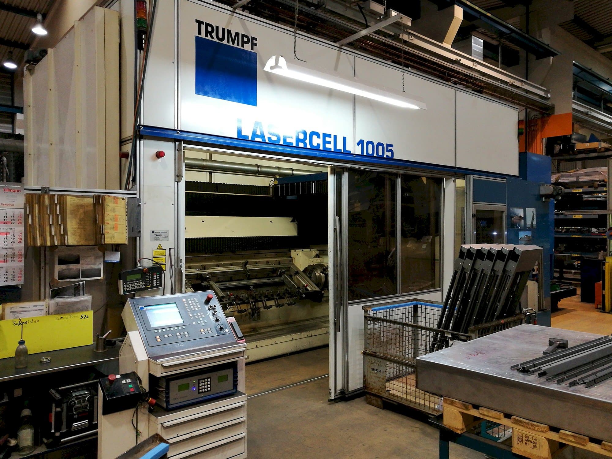 A Trumpf Lasercell TLC 1005 gép bal oldali nézete