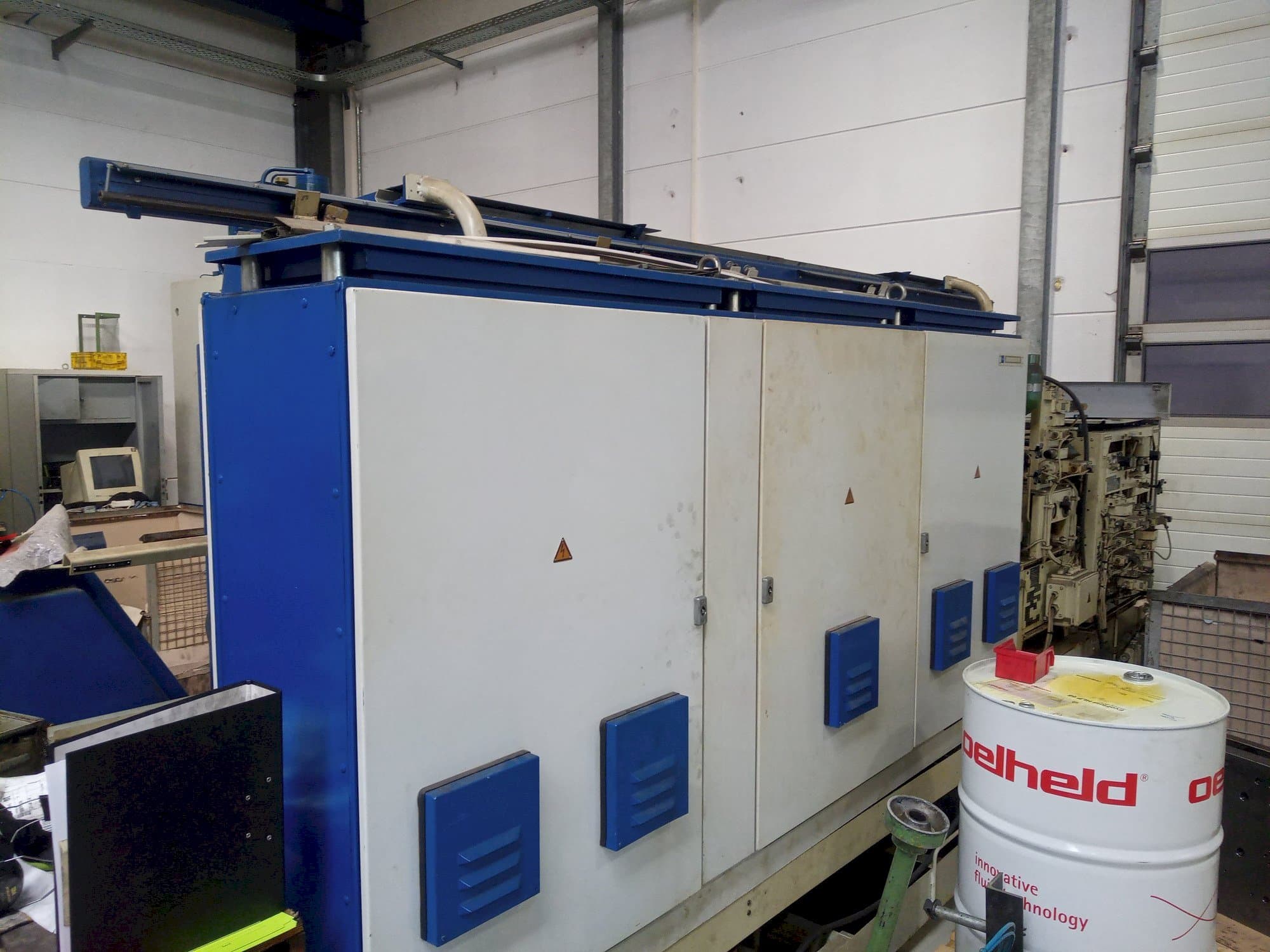 A NILES DFS2-2  gép elölnézete