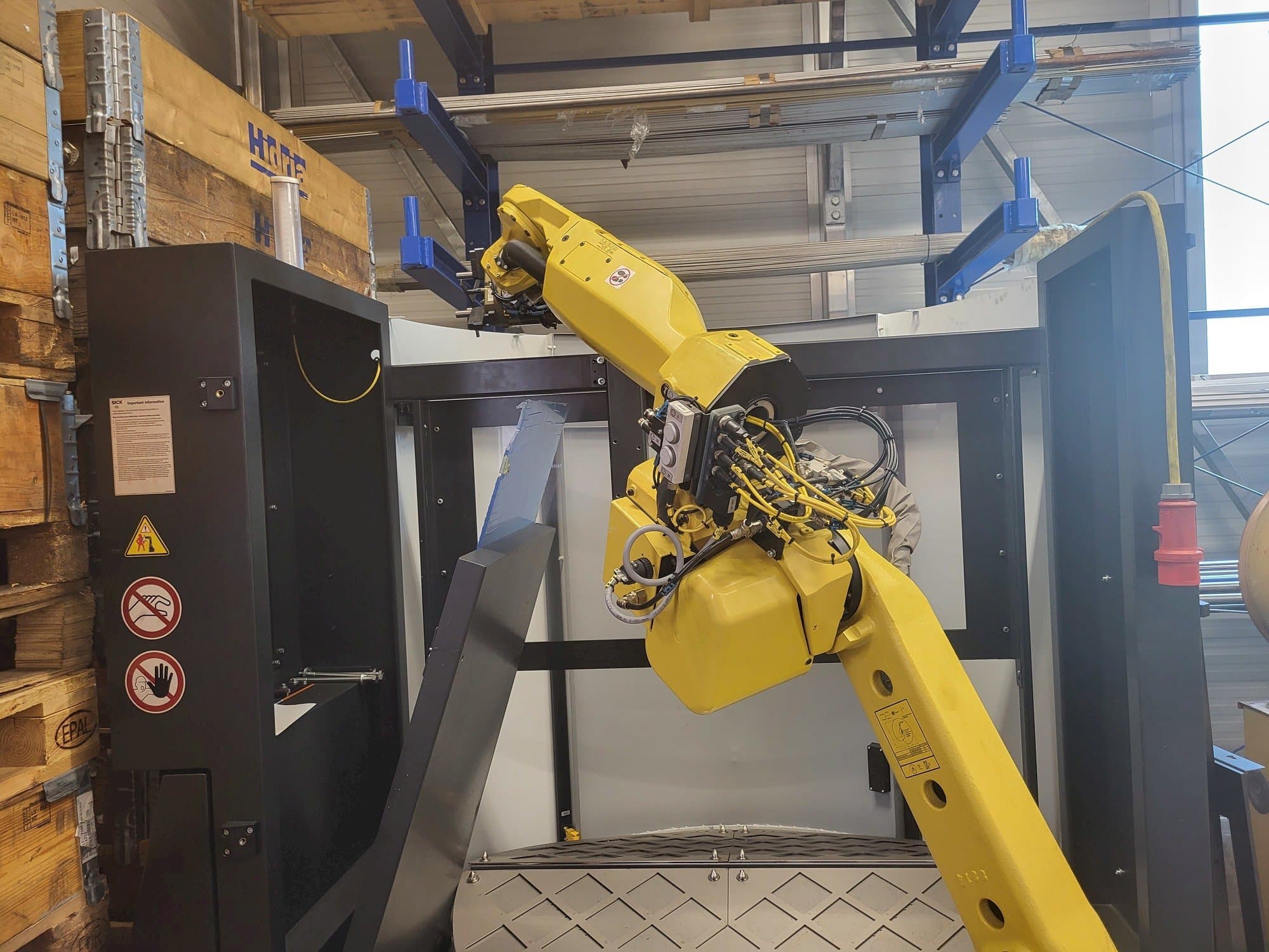 A HALTER Load Assistant U-20  gép elölnézete