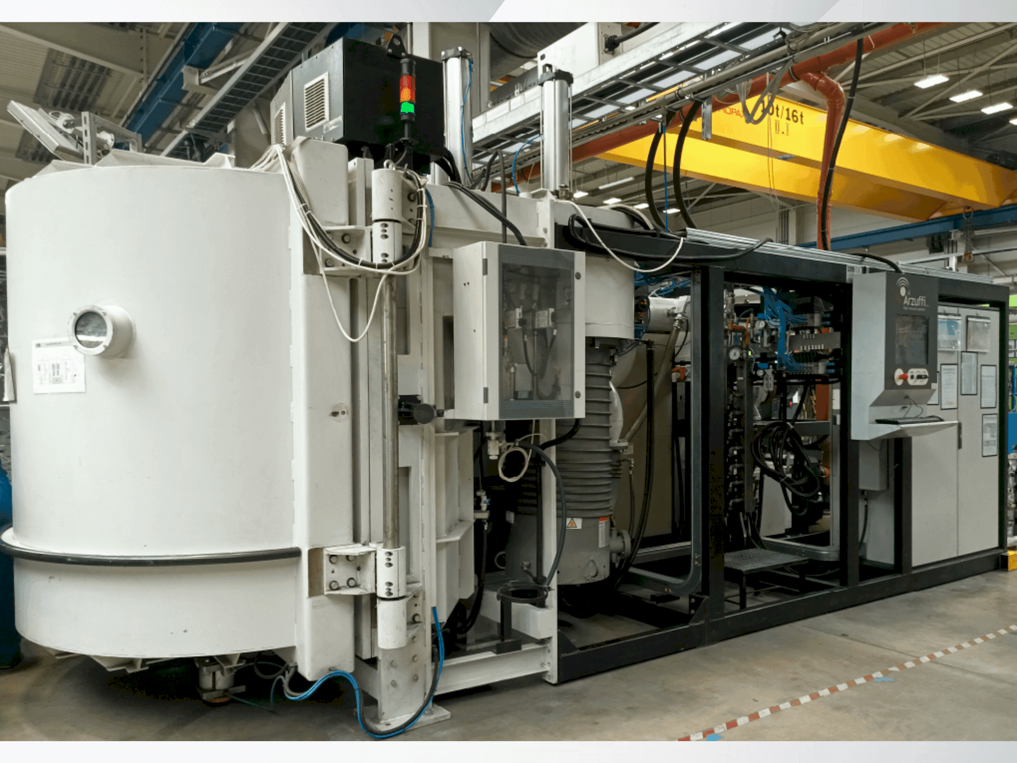 A ARZUFFI AM/KW 1DA2 1900/1800 IC MF  gép elölnézete