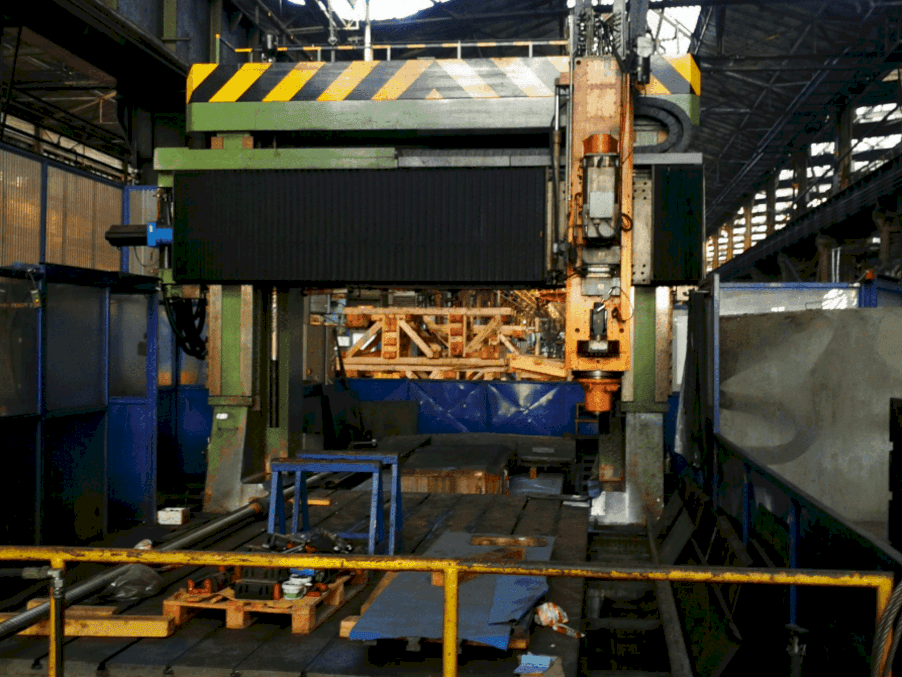 A FFZ 30-60  gép elölnézete