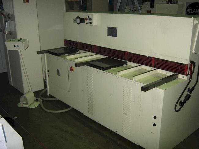 A GEFI LVS-2000  gép elölnézete