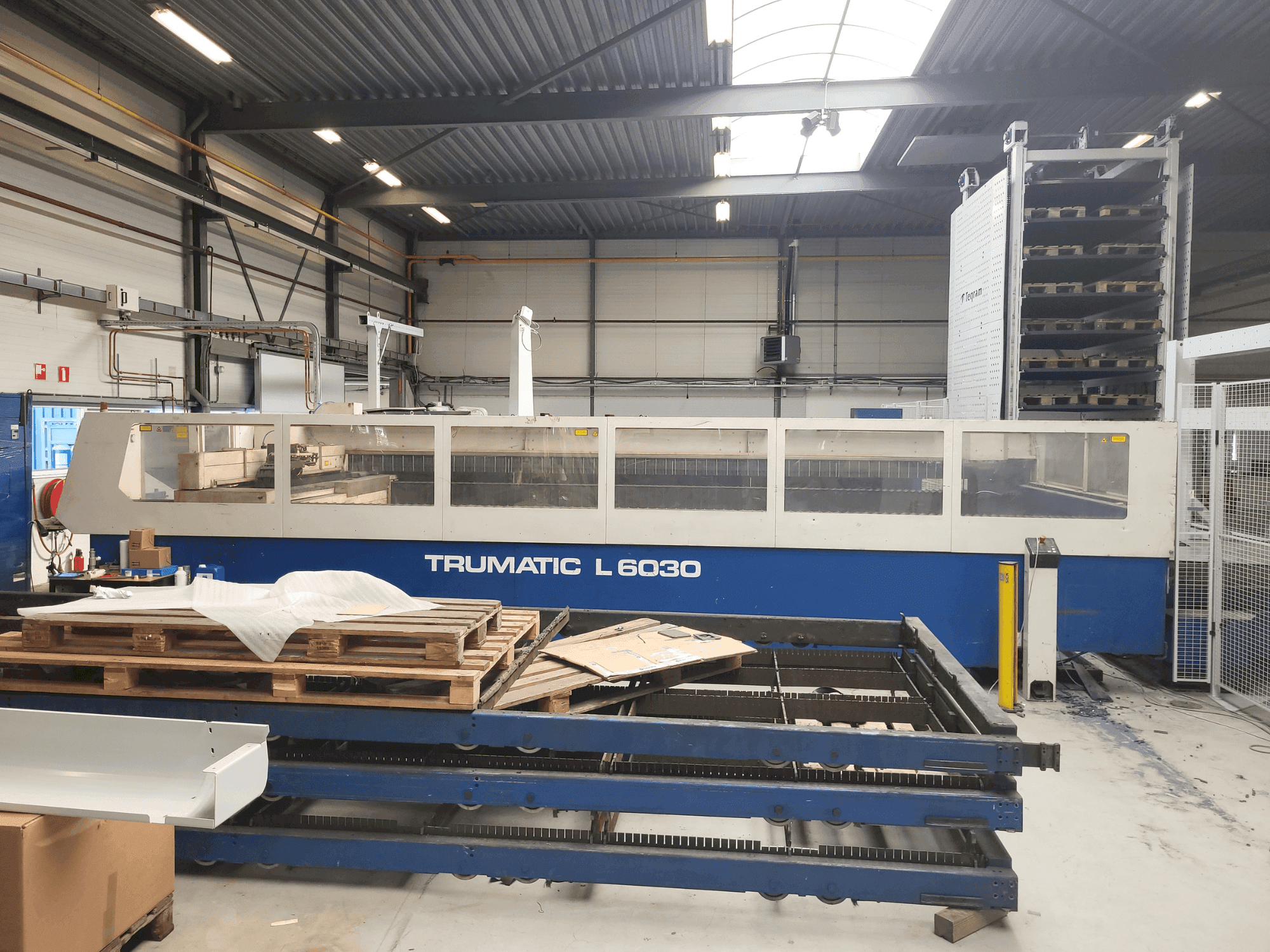 A TRUMPF Trumatic L6030  gép elölnézete
