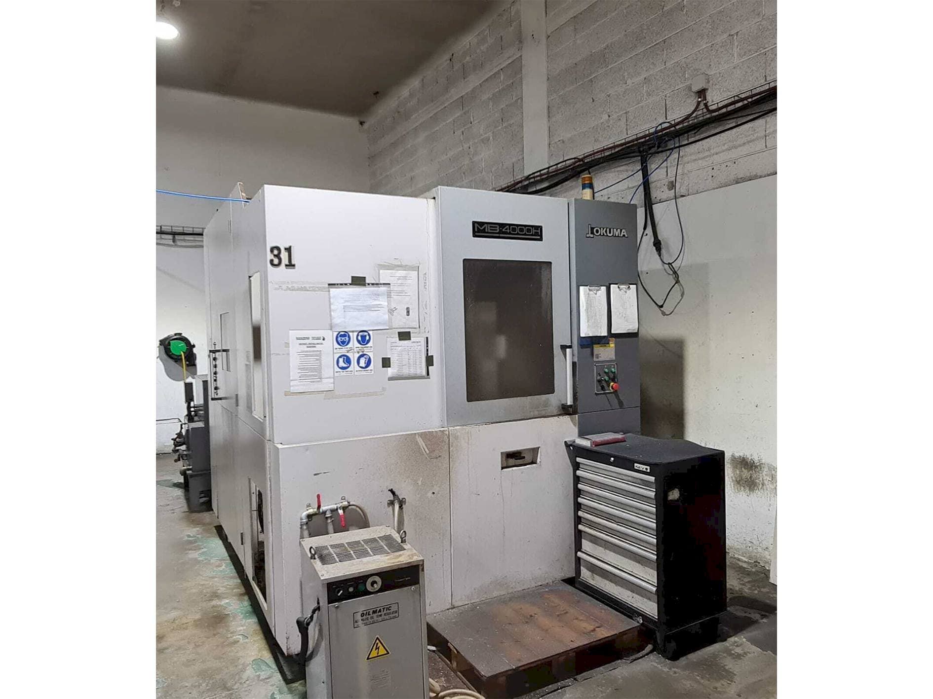 A Okuma MB-4000H  gép elölnézete