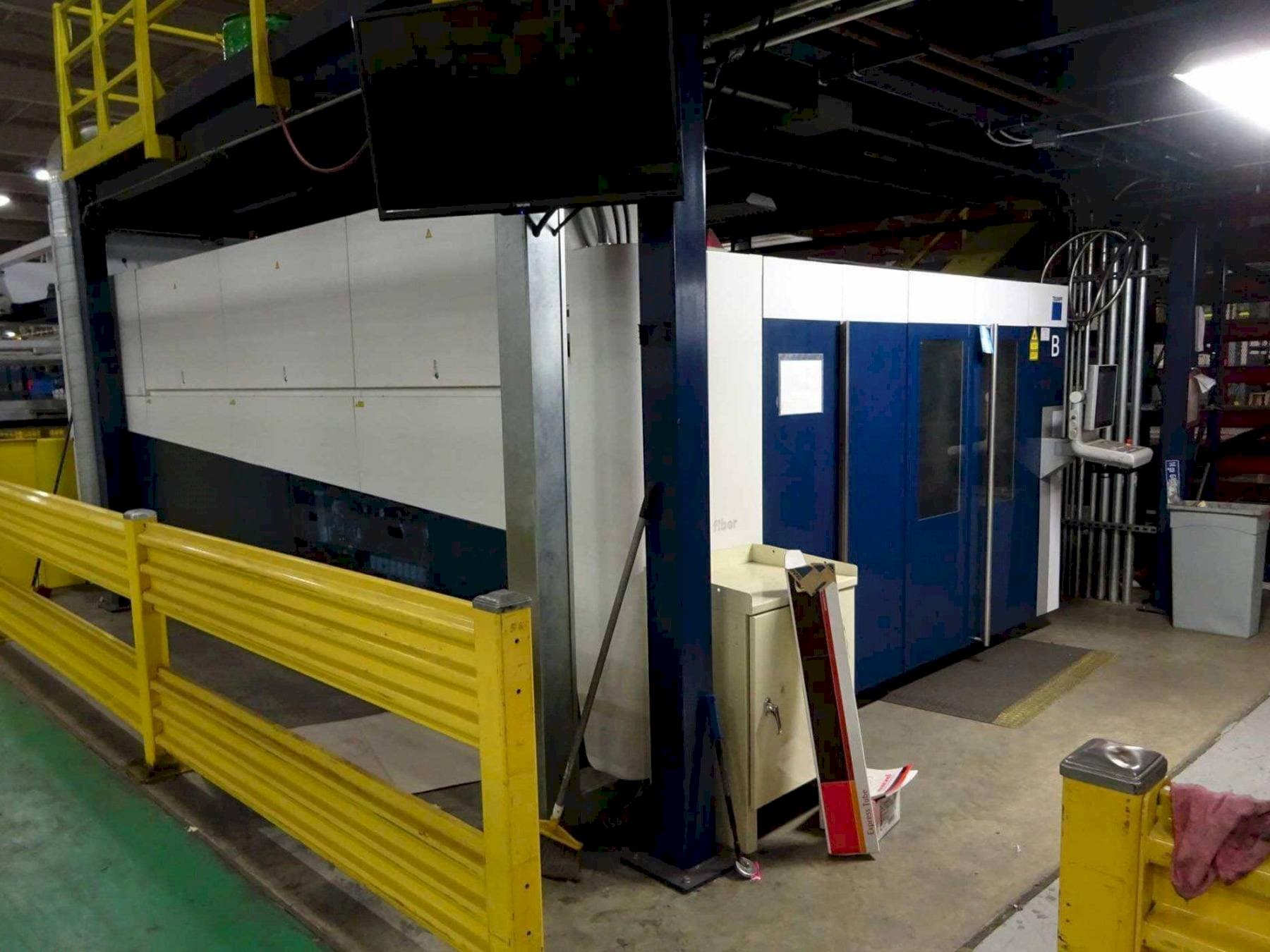 A Trumpf TruLaser 5040 Fiber  gép elölnézete