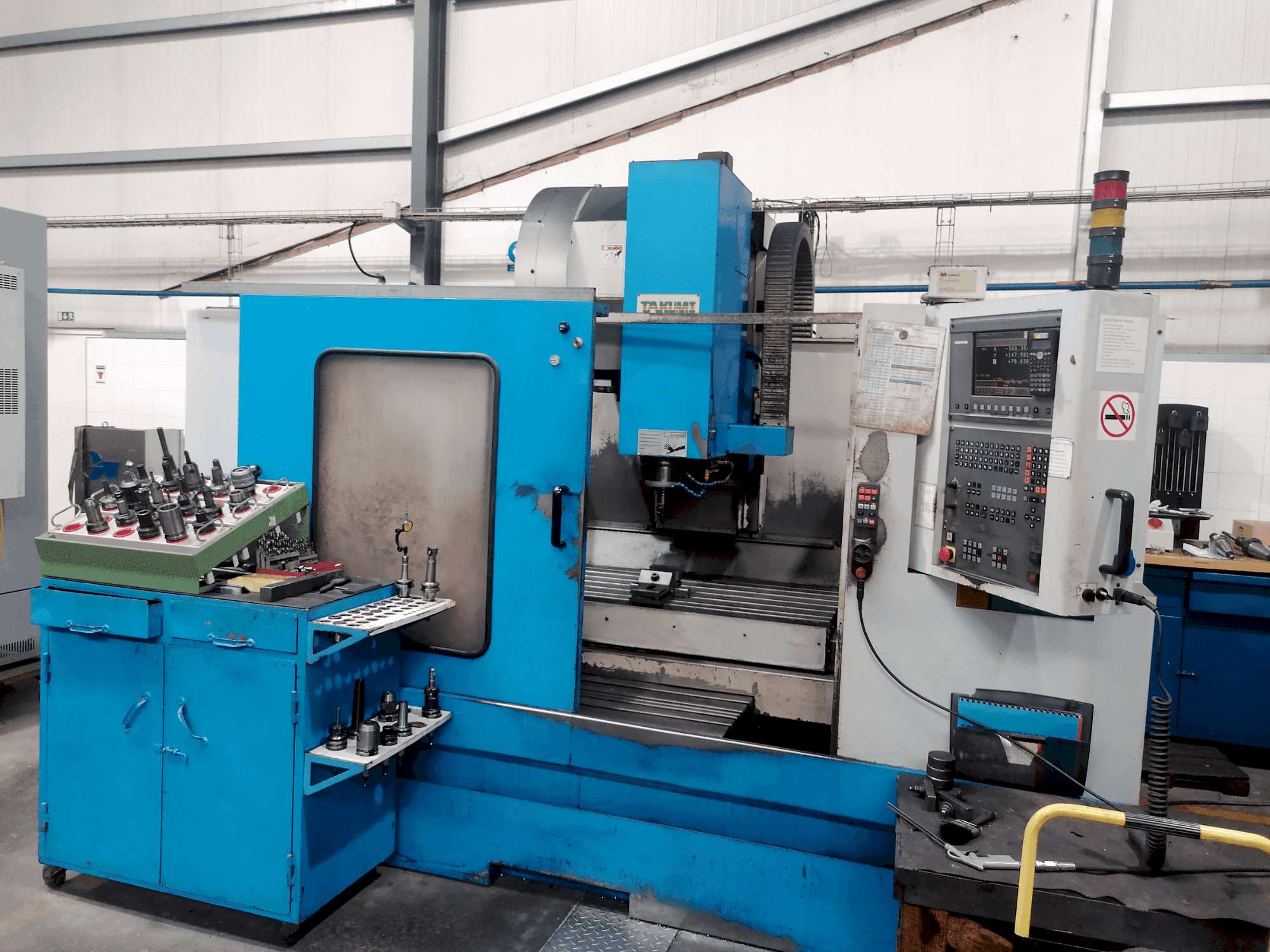 A Takumi V11  gép elölnézete