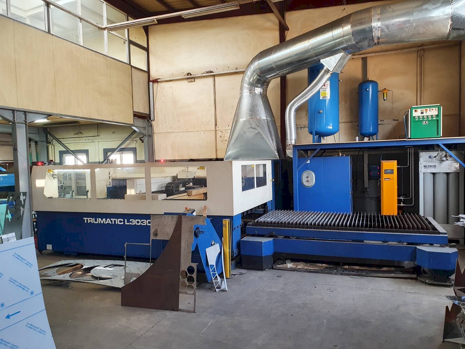 A Trumpf Trumatic L3030  gép elölnézete