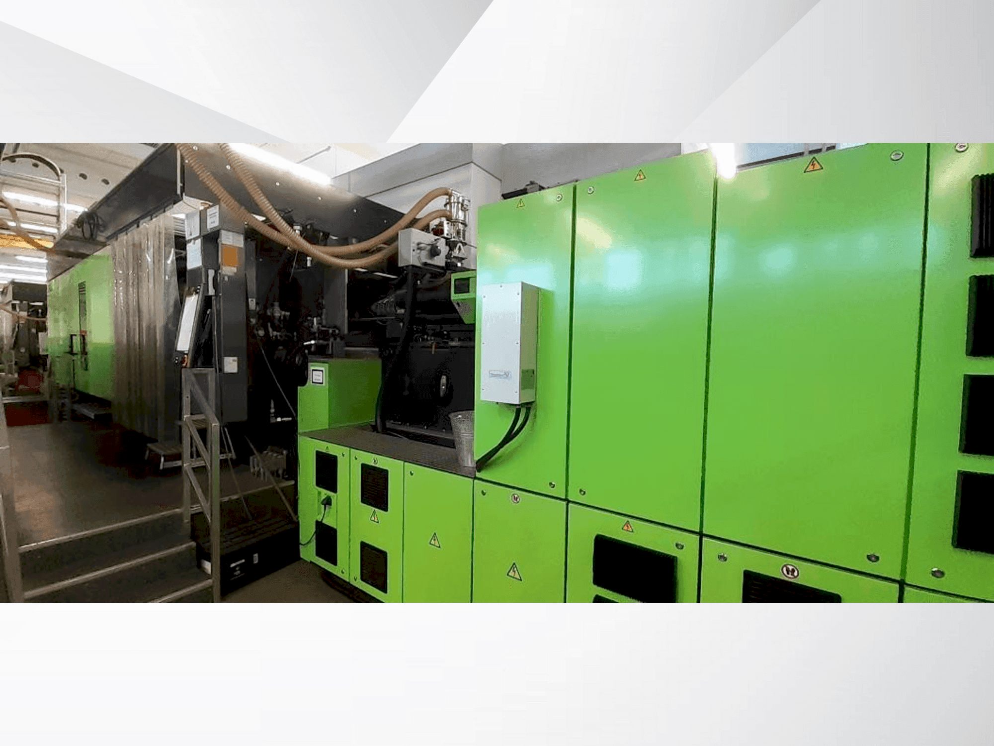 A Engel Duo 740 H / 740 M / 500 WPX combi M  gép elölnézete