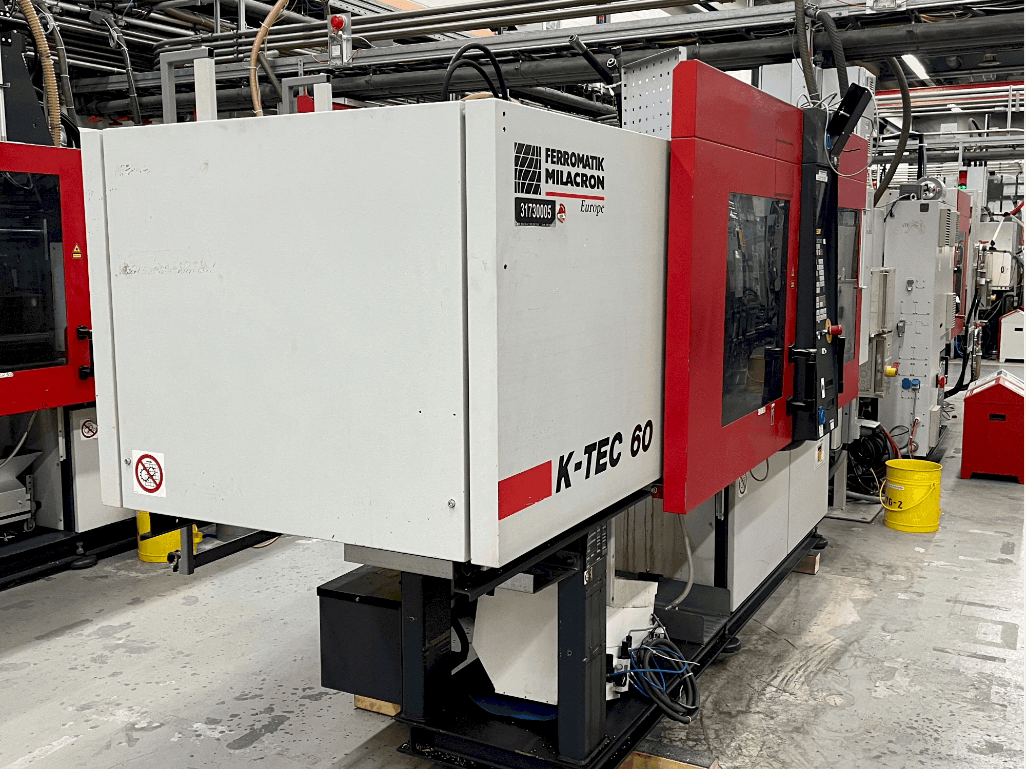 A FERROMATIK K-TEC 60 S  gép elölnézete