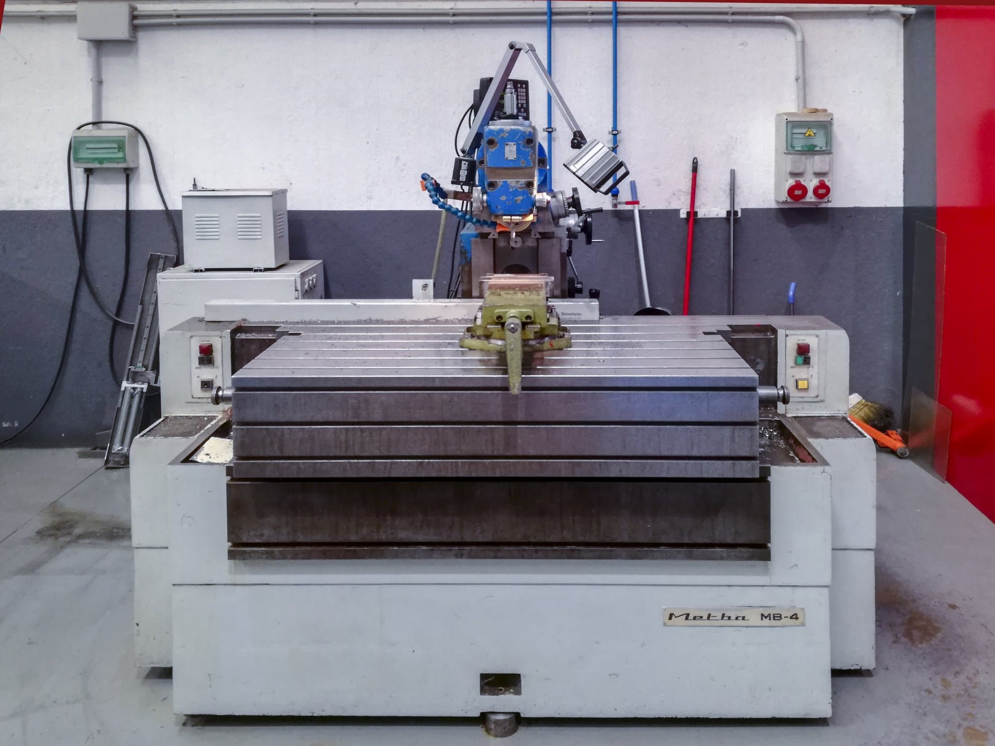 A Metba MB-4  gép elölnézete