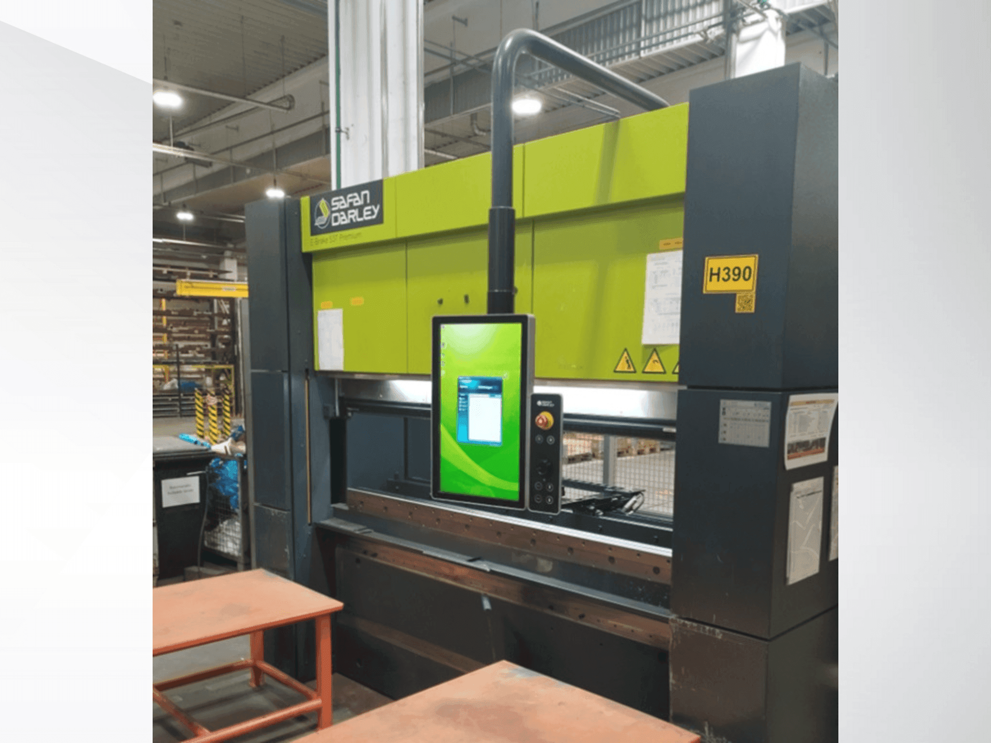 A Safan SAFAN DARLEY E-BRAKE premium 50-2050  gép elölnézete