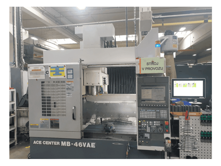 A Okuma MB-46VAE  gép elölnézete