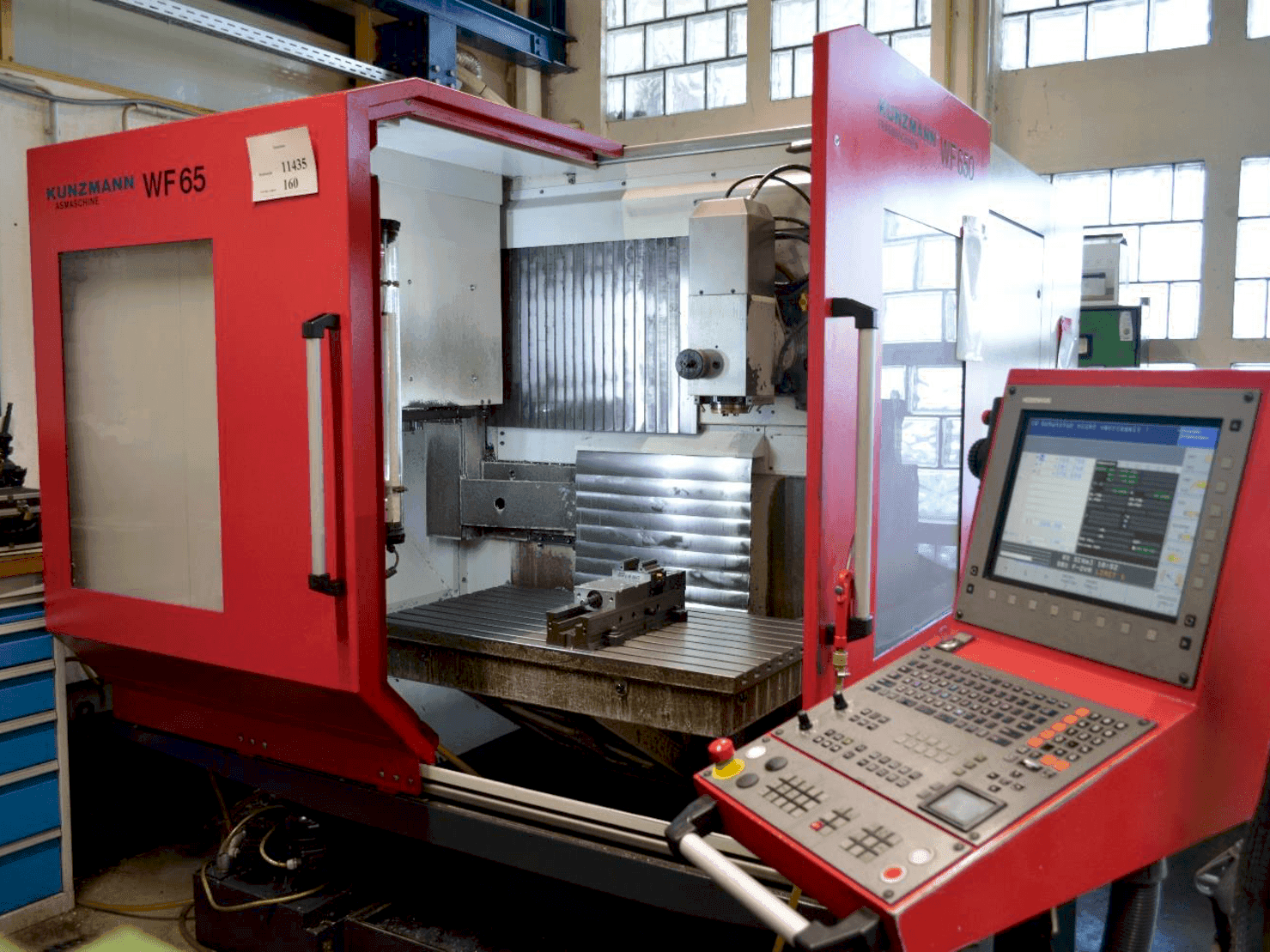 A KUNZMANN WF650  gép elölnézete