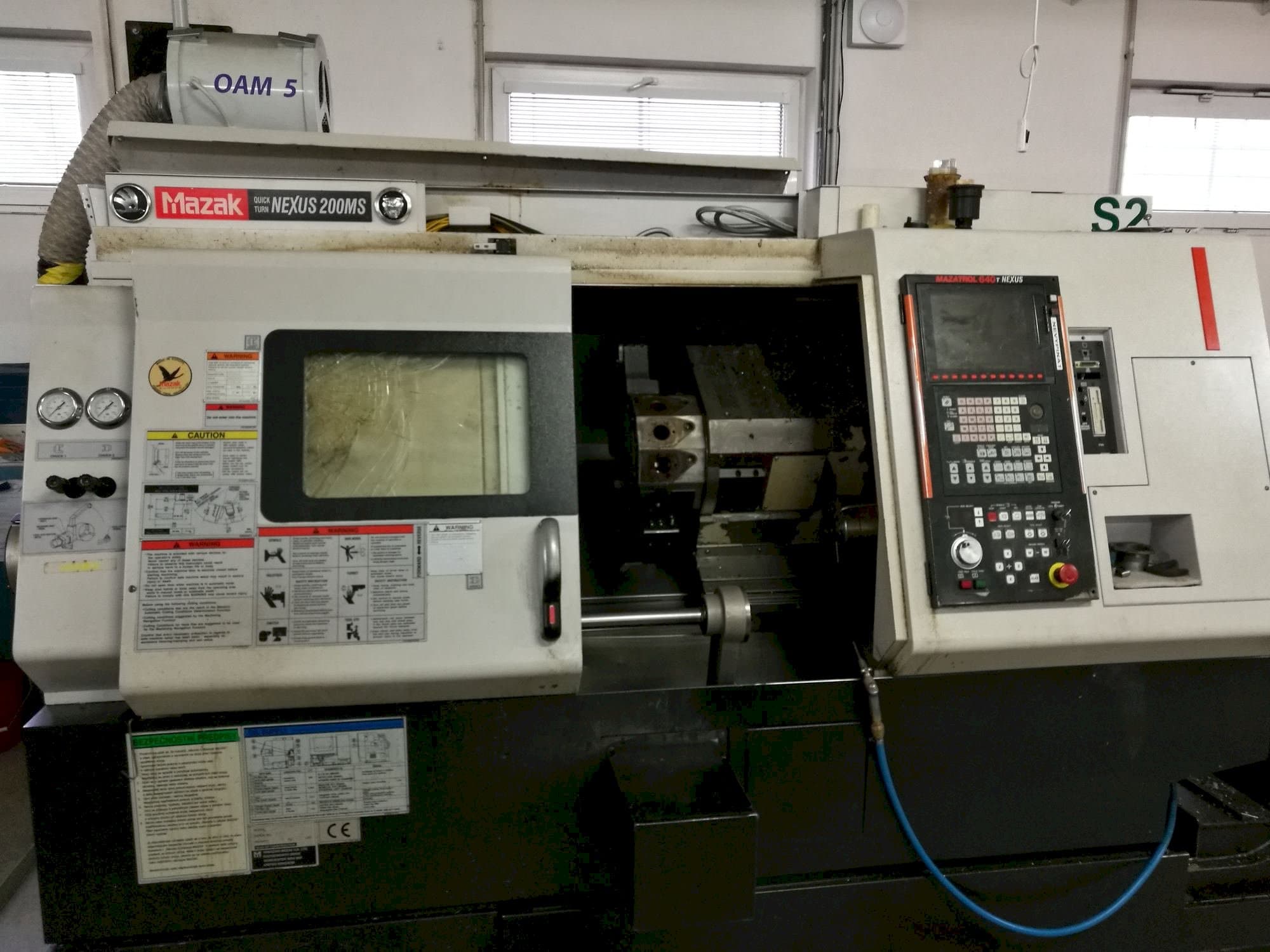 A Mazak QT Nexus-200 MS  gép elölnézete