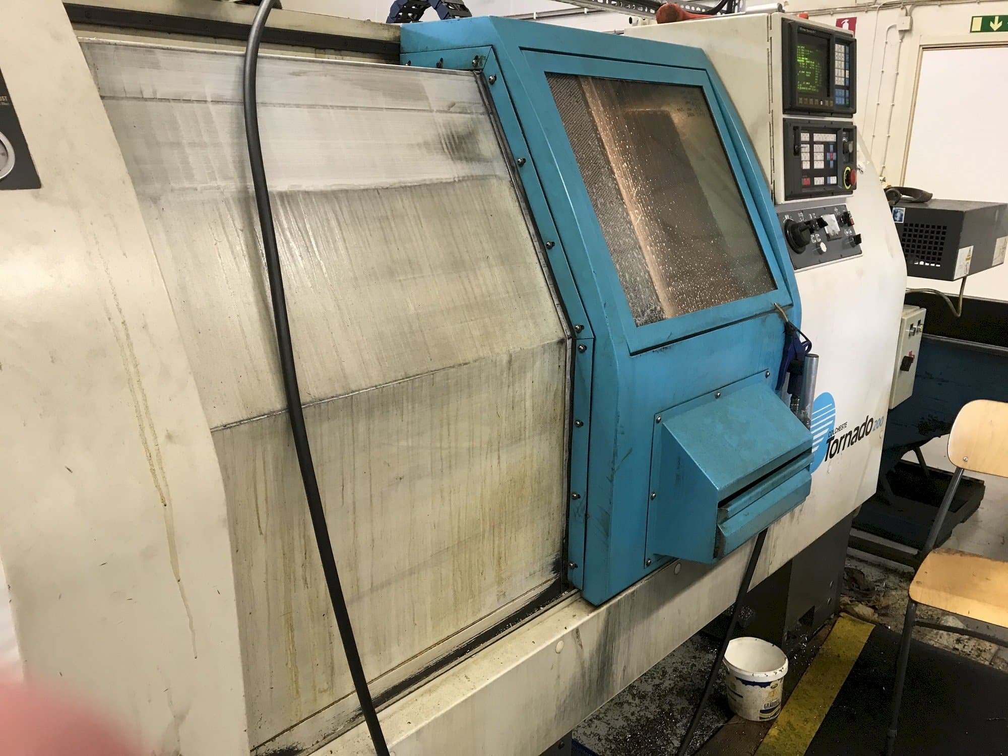 A Colchester Tornado 200  gép elölnézete