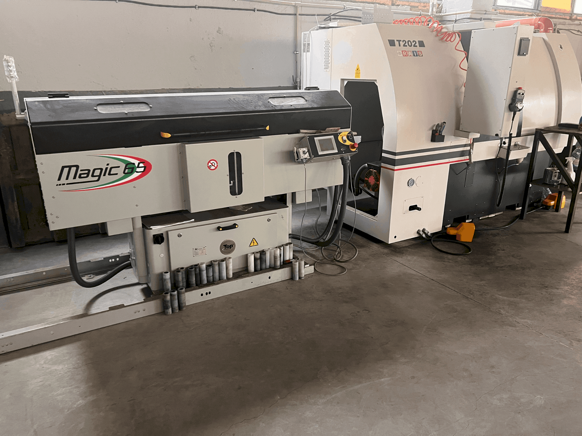 A RAIS T202  gép elölnézete