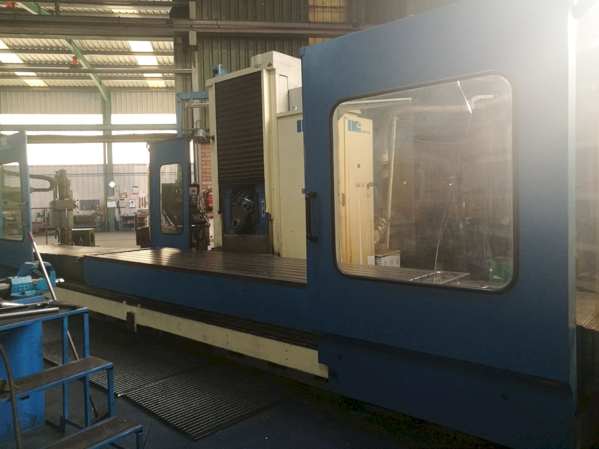 A Correa A30/40  gép jobb nézete