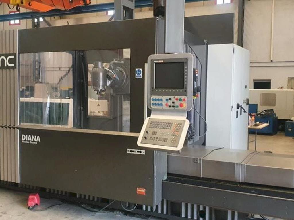 A Nicolas Correa Prisma 20  gép elölnézete