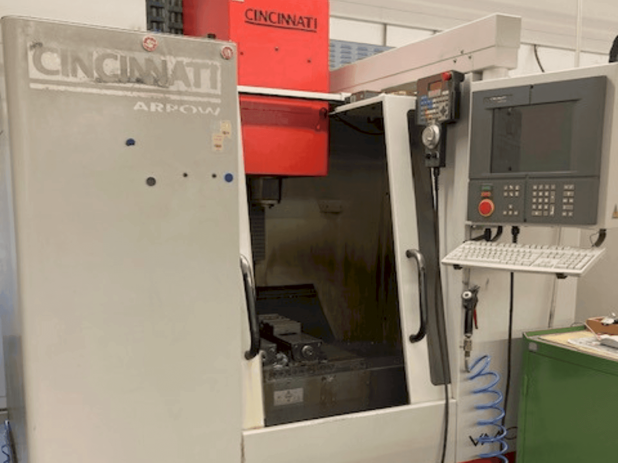 A Cincinnati Arrow 500  gép elölnézete