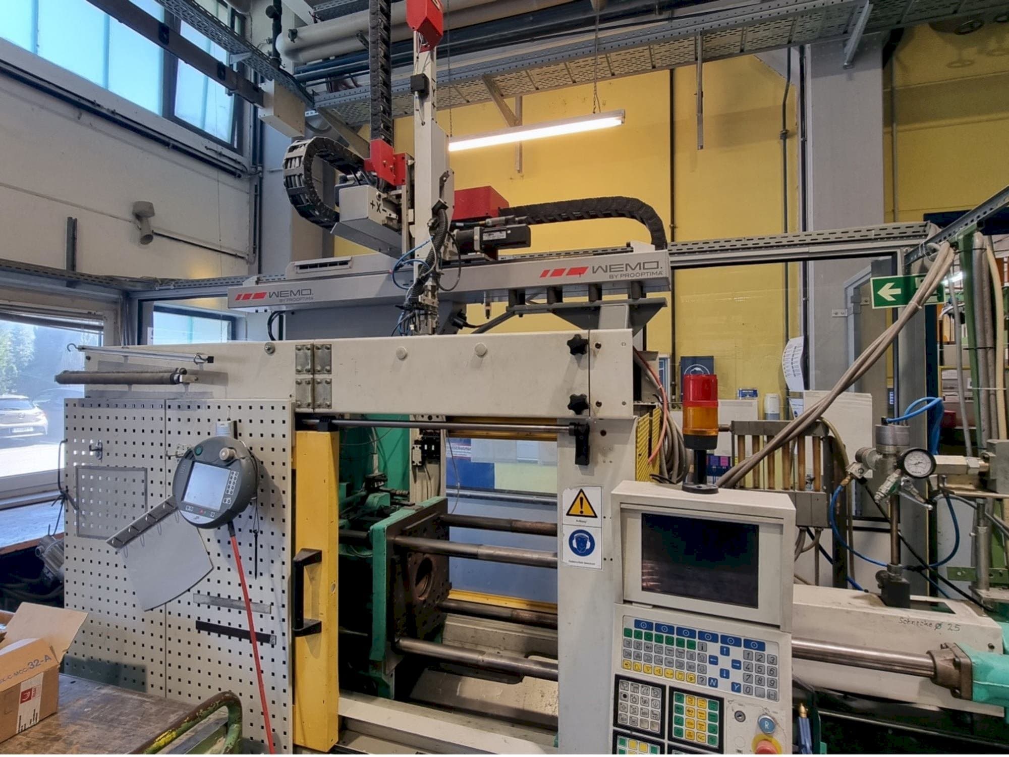 A Arburg ALLROUNDER Centex 270 C 500 - 250  gép elölnézete