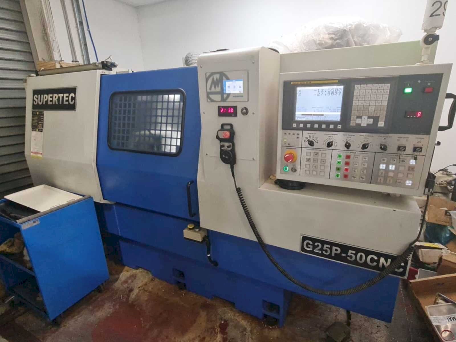A Supertec G25P-500CNC  gép elölnézete