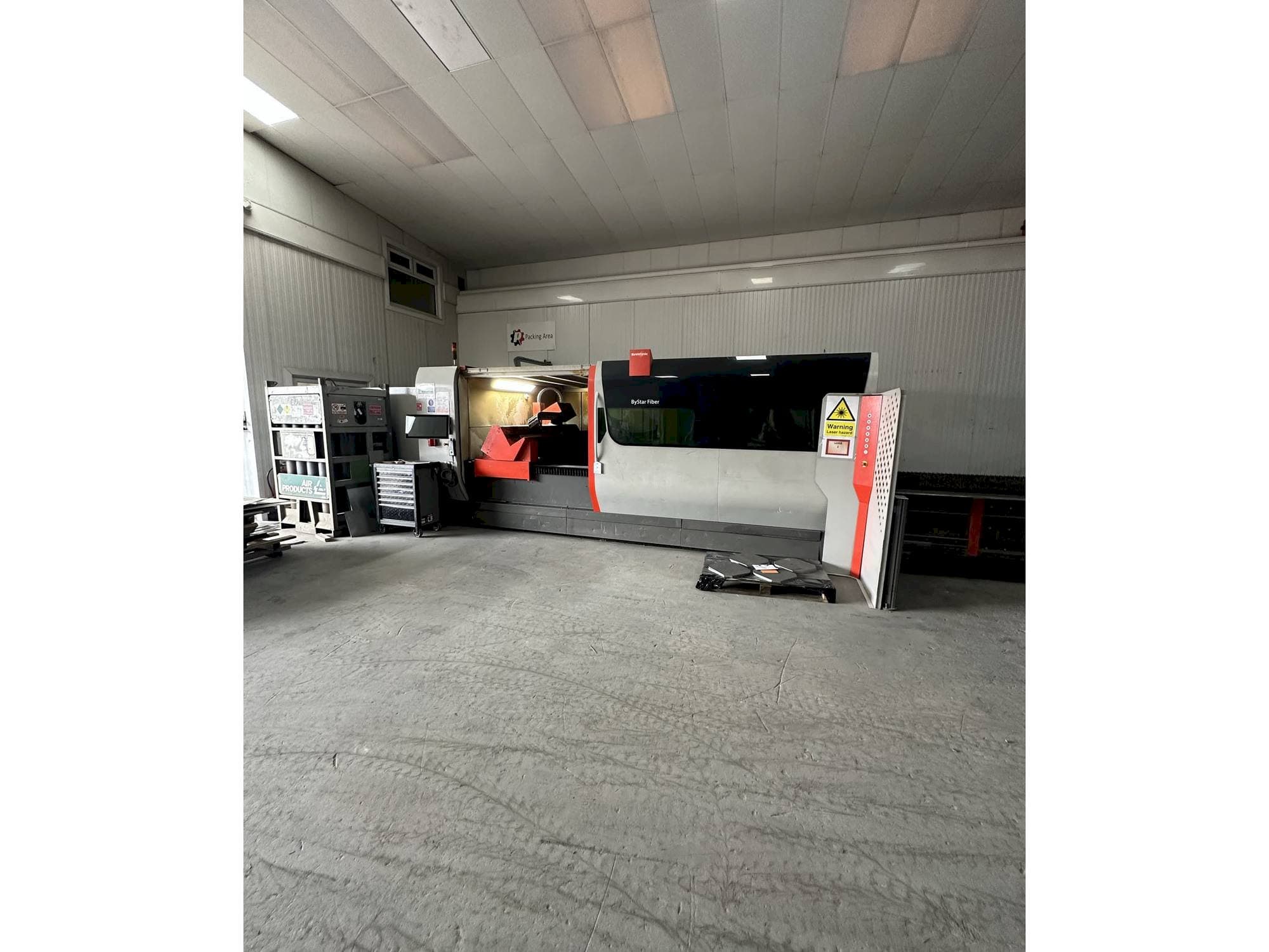 A Bystronic Bystar 6KW 3015 Fiber  gép elölnézete