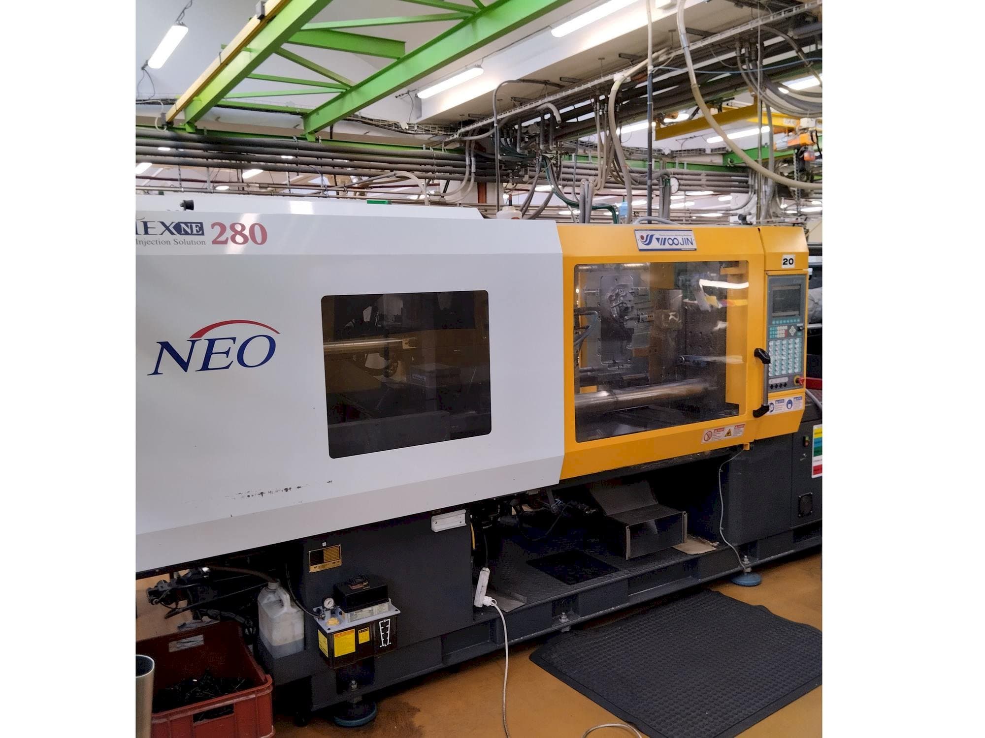 A Selex NE 280  gép elölnézete