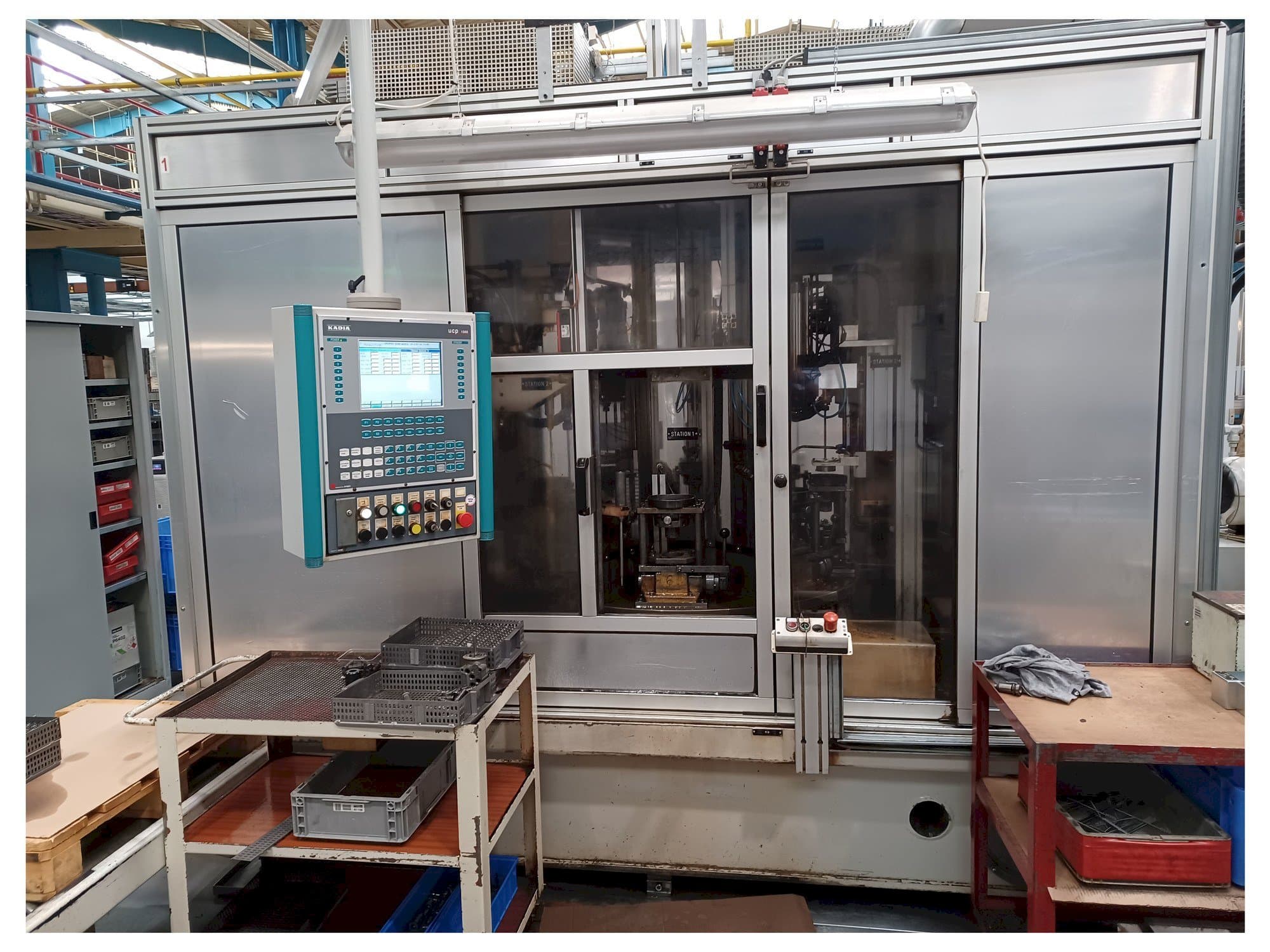 A KADIA 2PH 60/250R  gép elölnézete