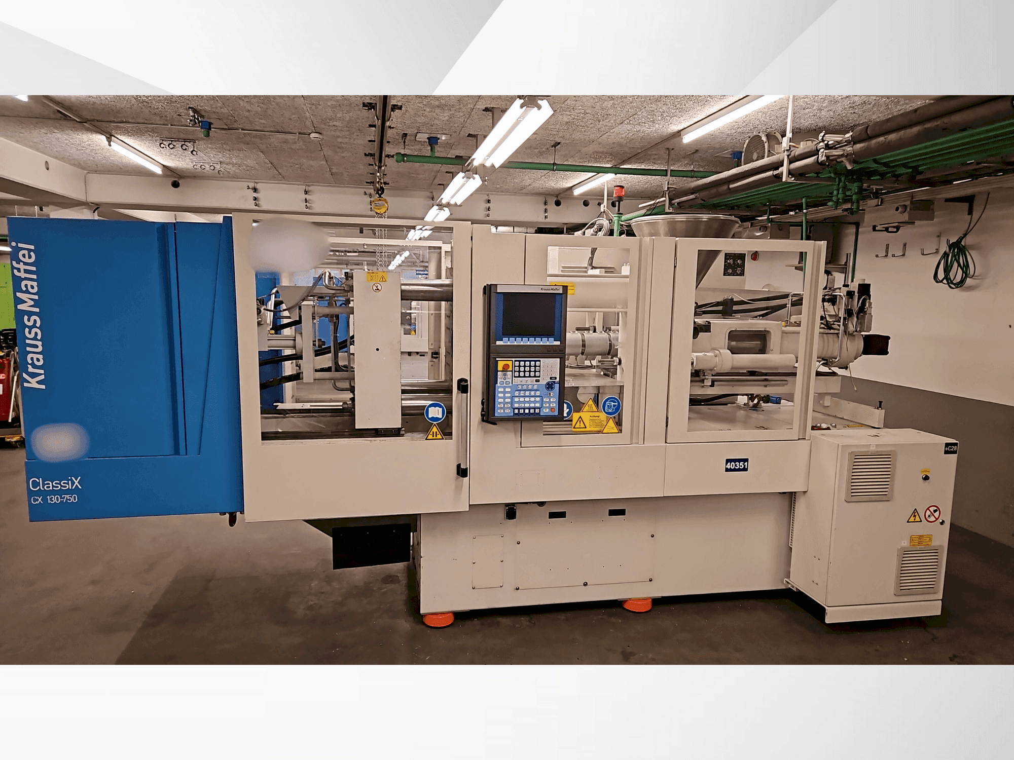 A Krauss Maffei 130-750 CX  gép elölnézete