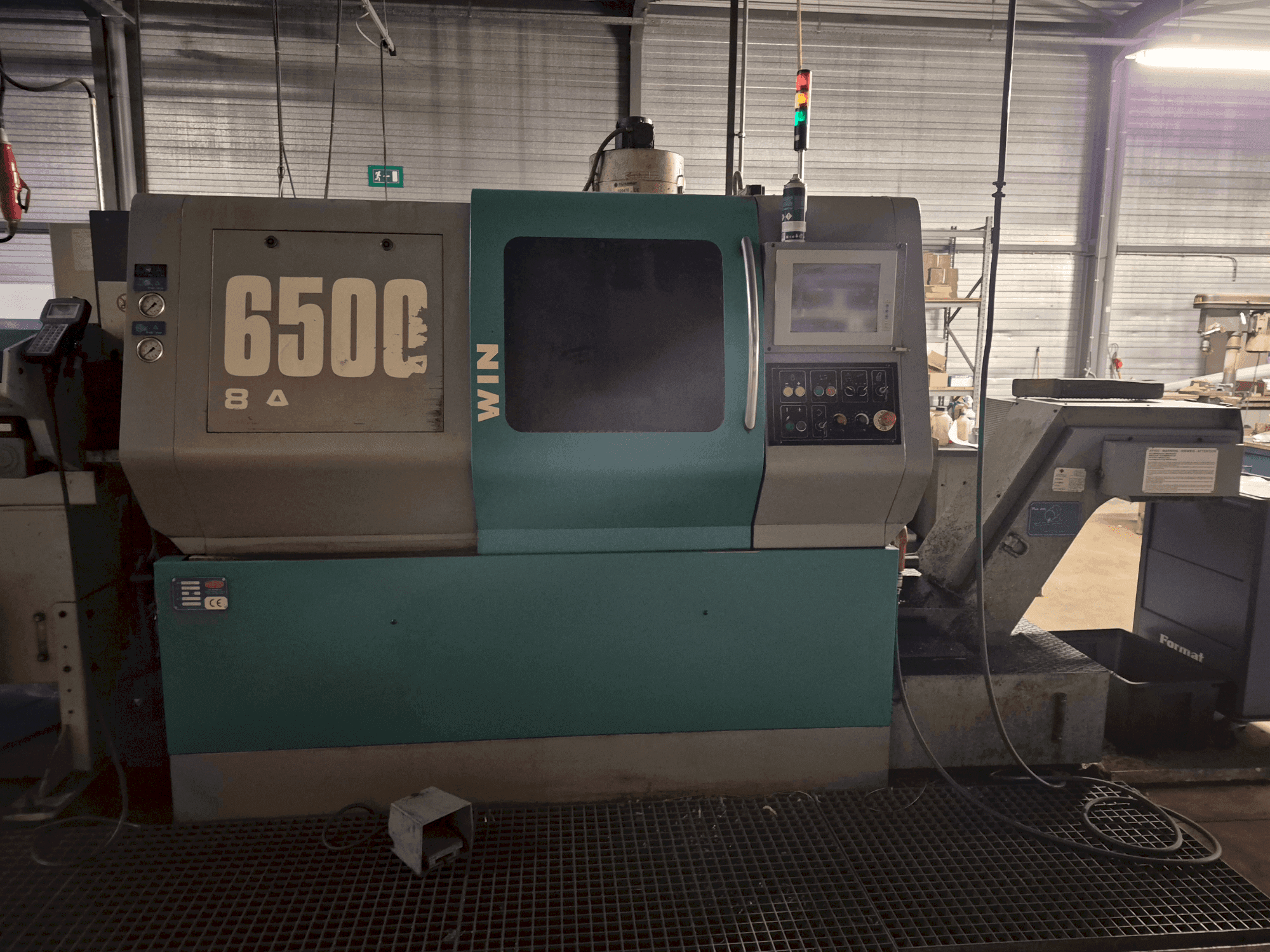 A MUPEM WIN 6500  gép elölnézete