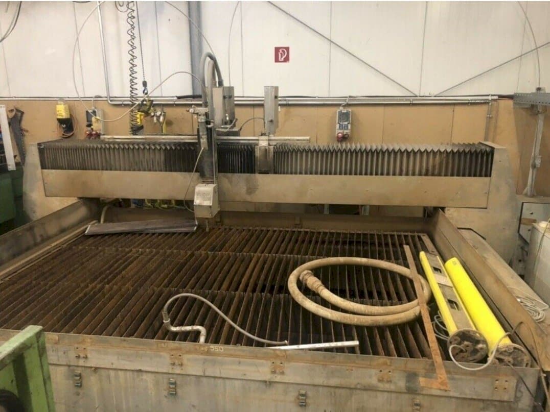 A Flow WMCE-3020  gép elölnézete