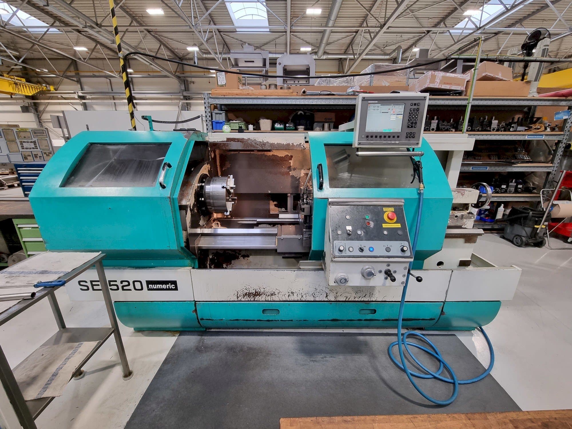 A TRENS SE 520 Numeric  gép elölnézete