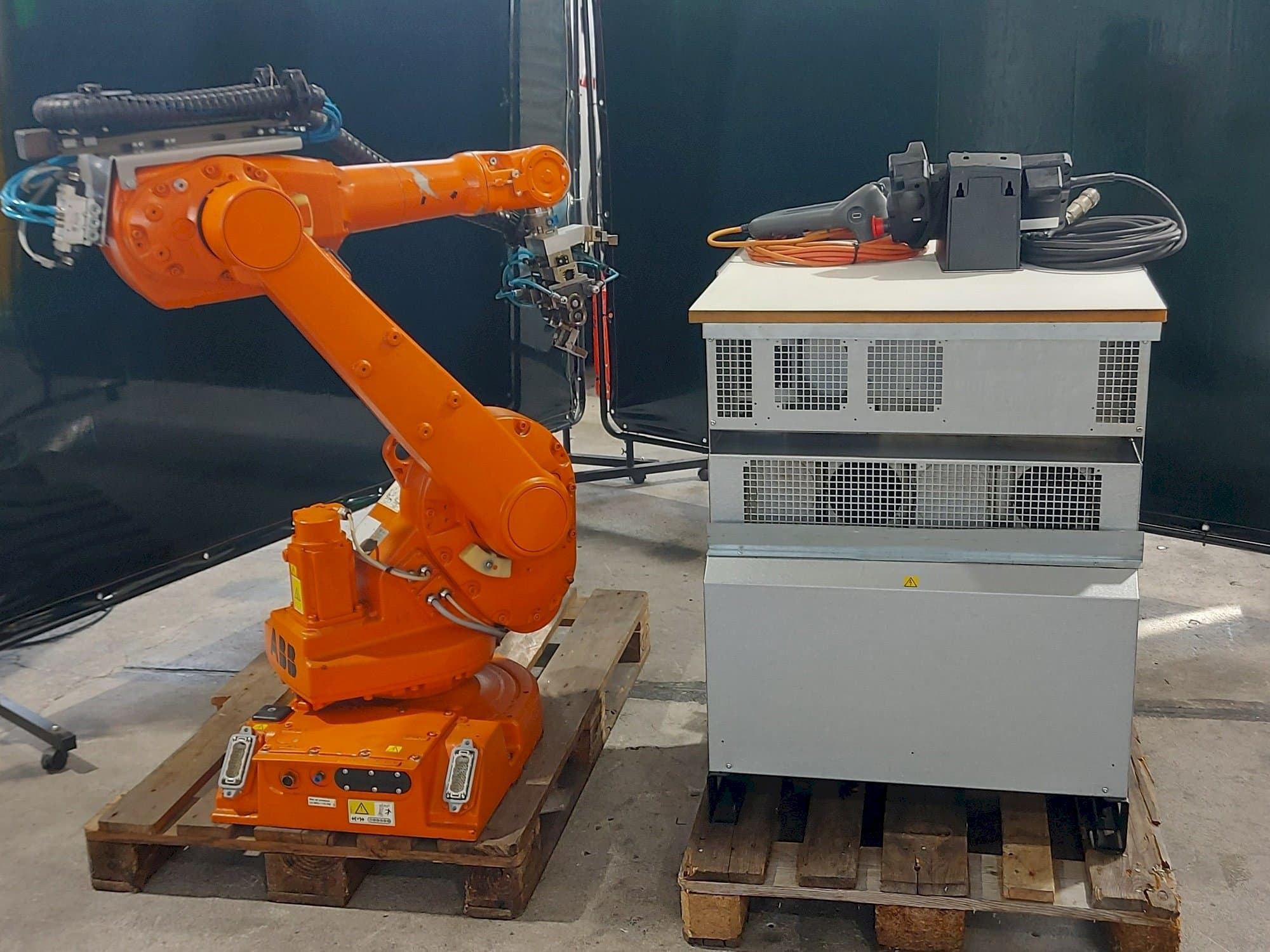 A ABB IRB1600  gép elölnézete